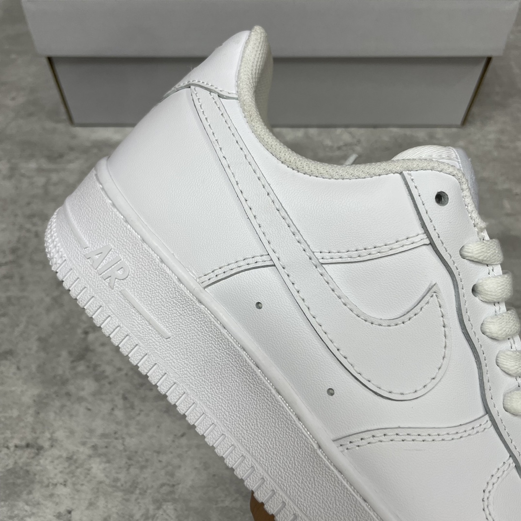 Nike Basic Shoes L-s