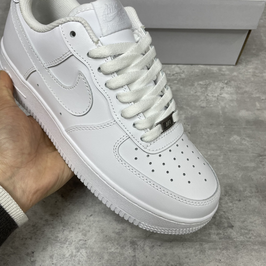 Nike Basic Shoes L-s