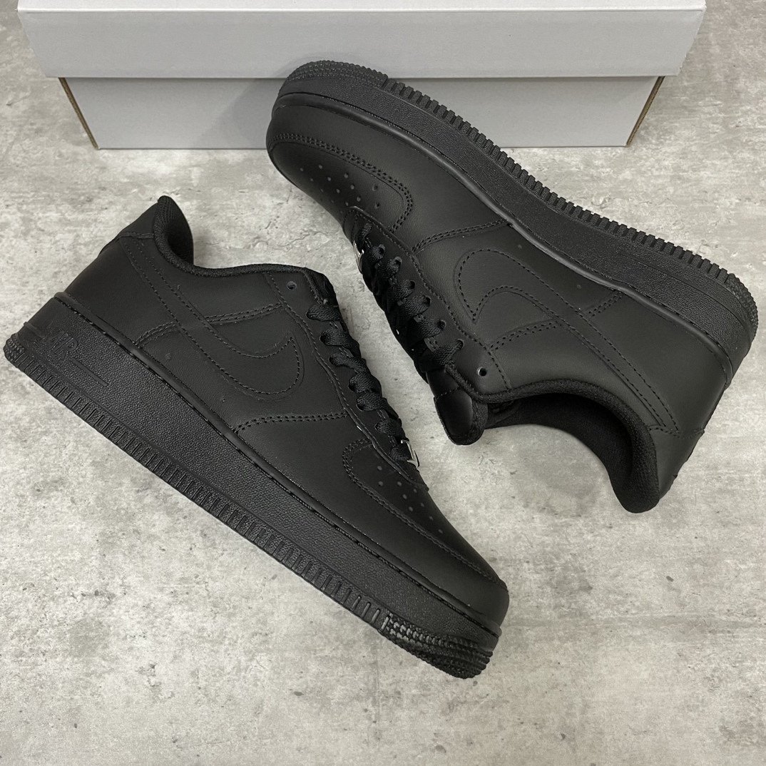Nike Basic Shoes L-s