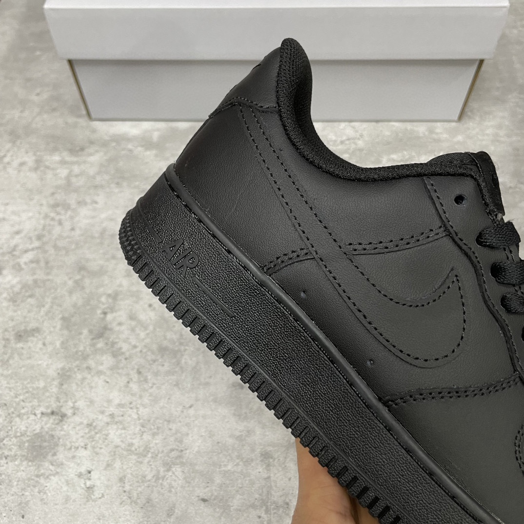 Nike Basic Shoes L-s