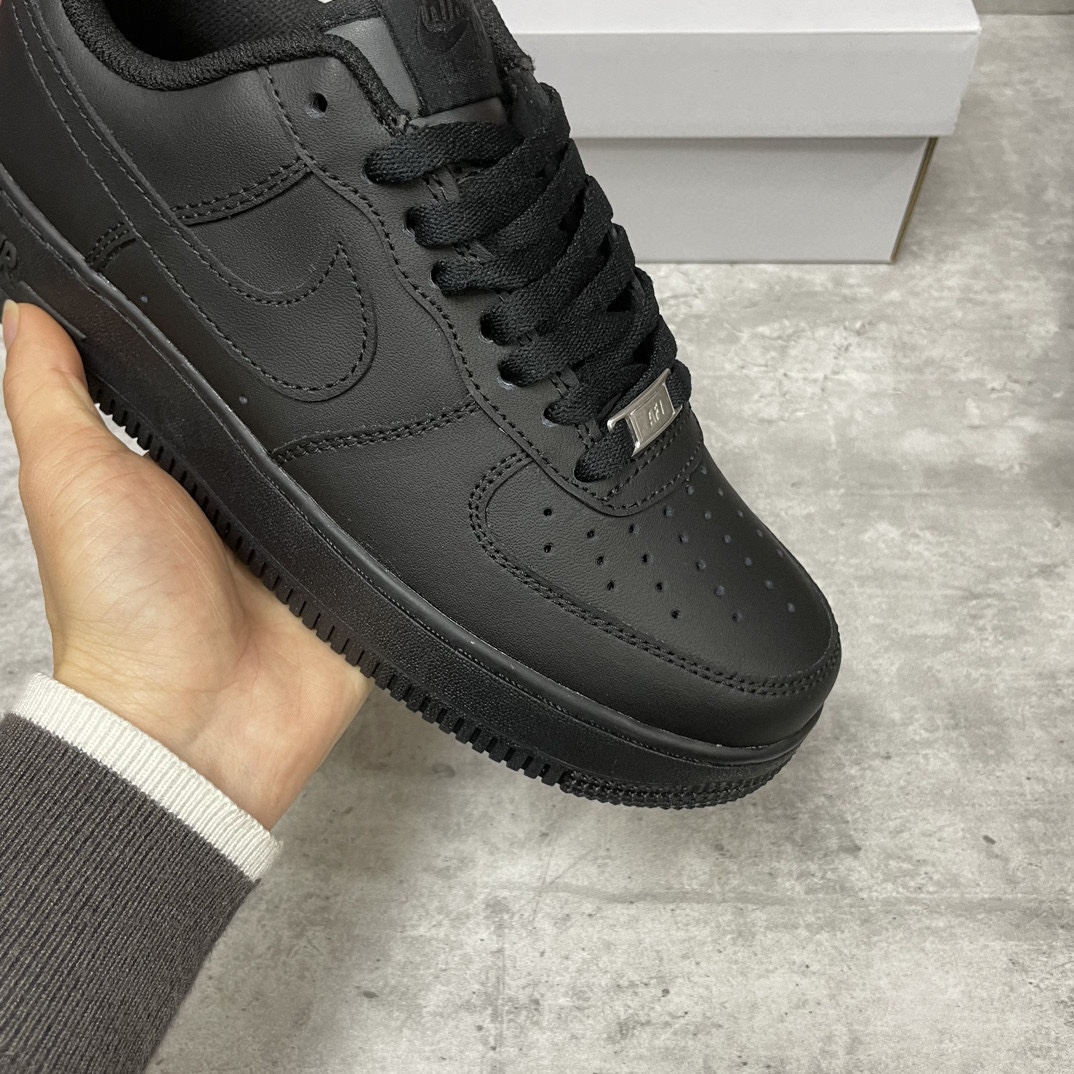 Nike Basic Shoes L-s