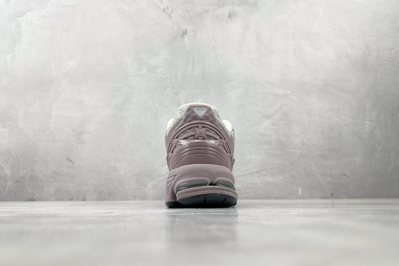 New Balance Nike Basic Shoes Pink M-l