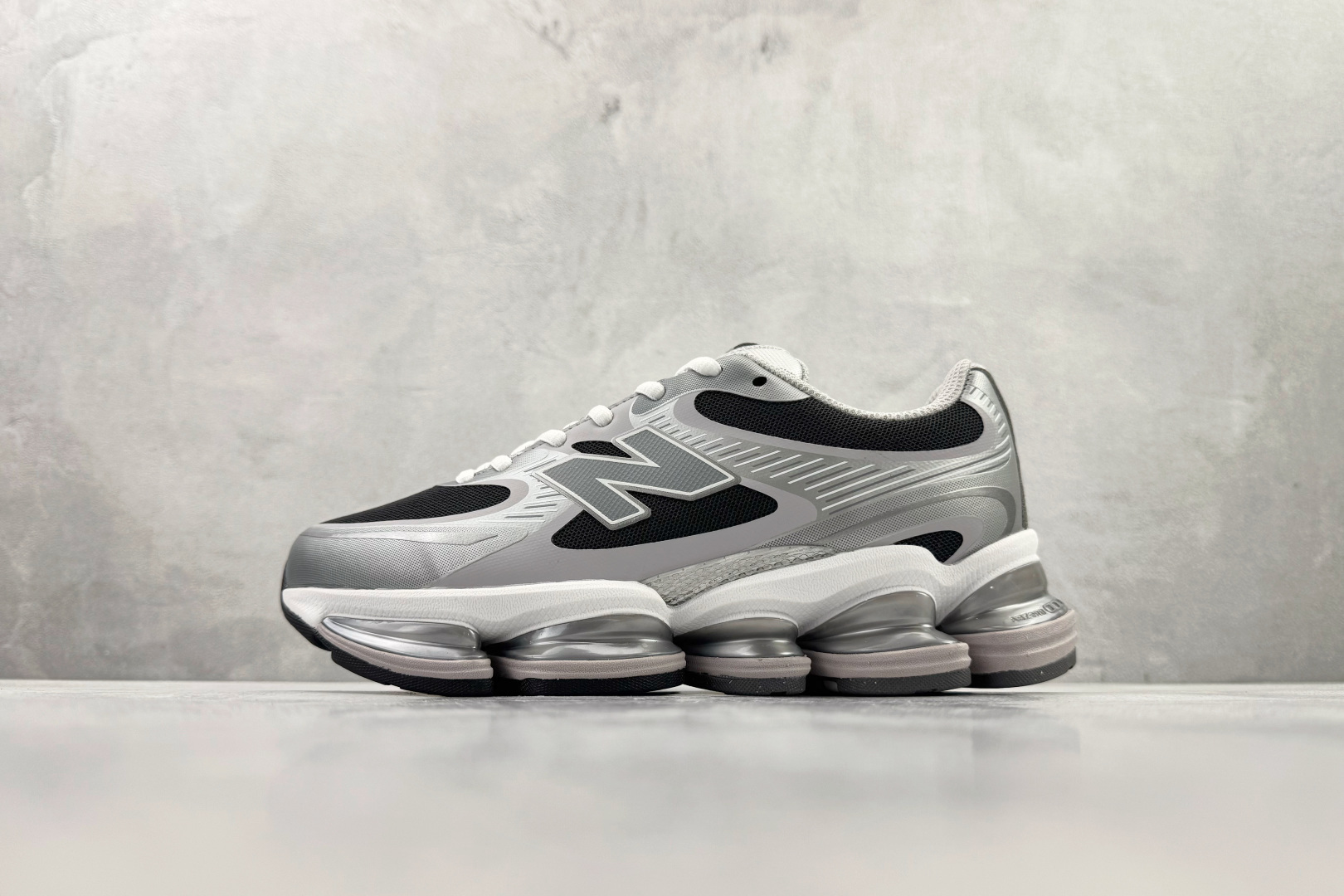 New Balance Basic Shoes L