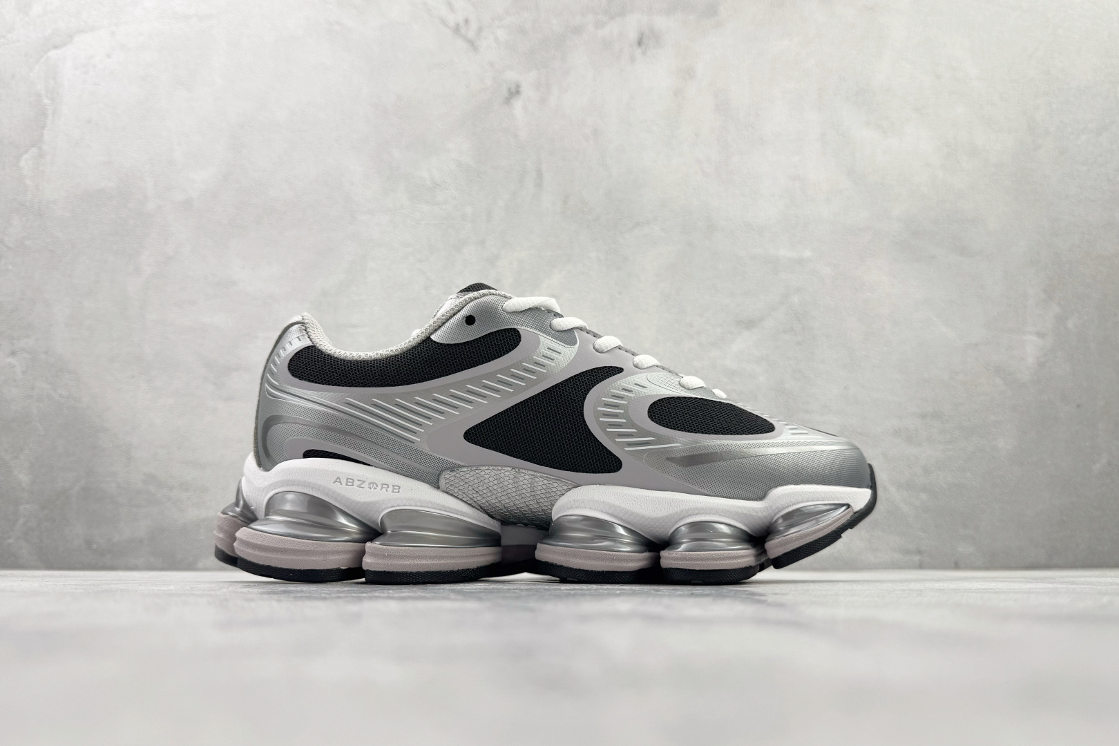 New Balance Basic Shoes L