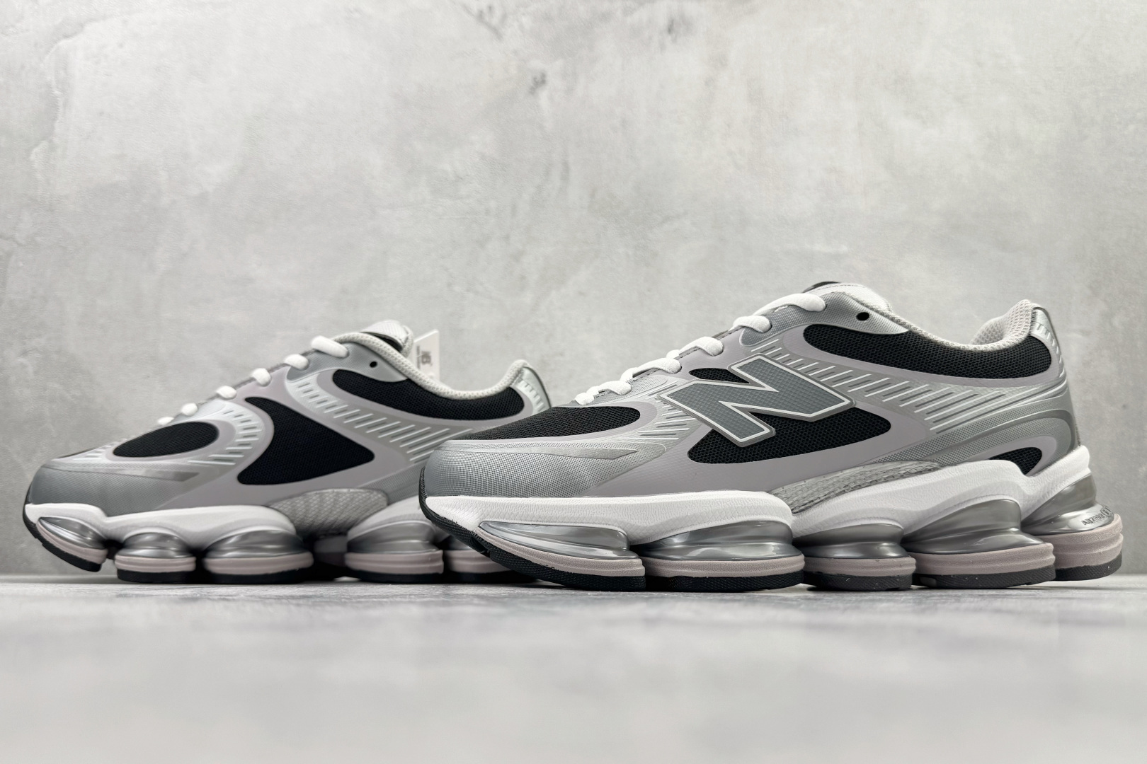 New Balance Basic Shoes L