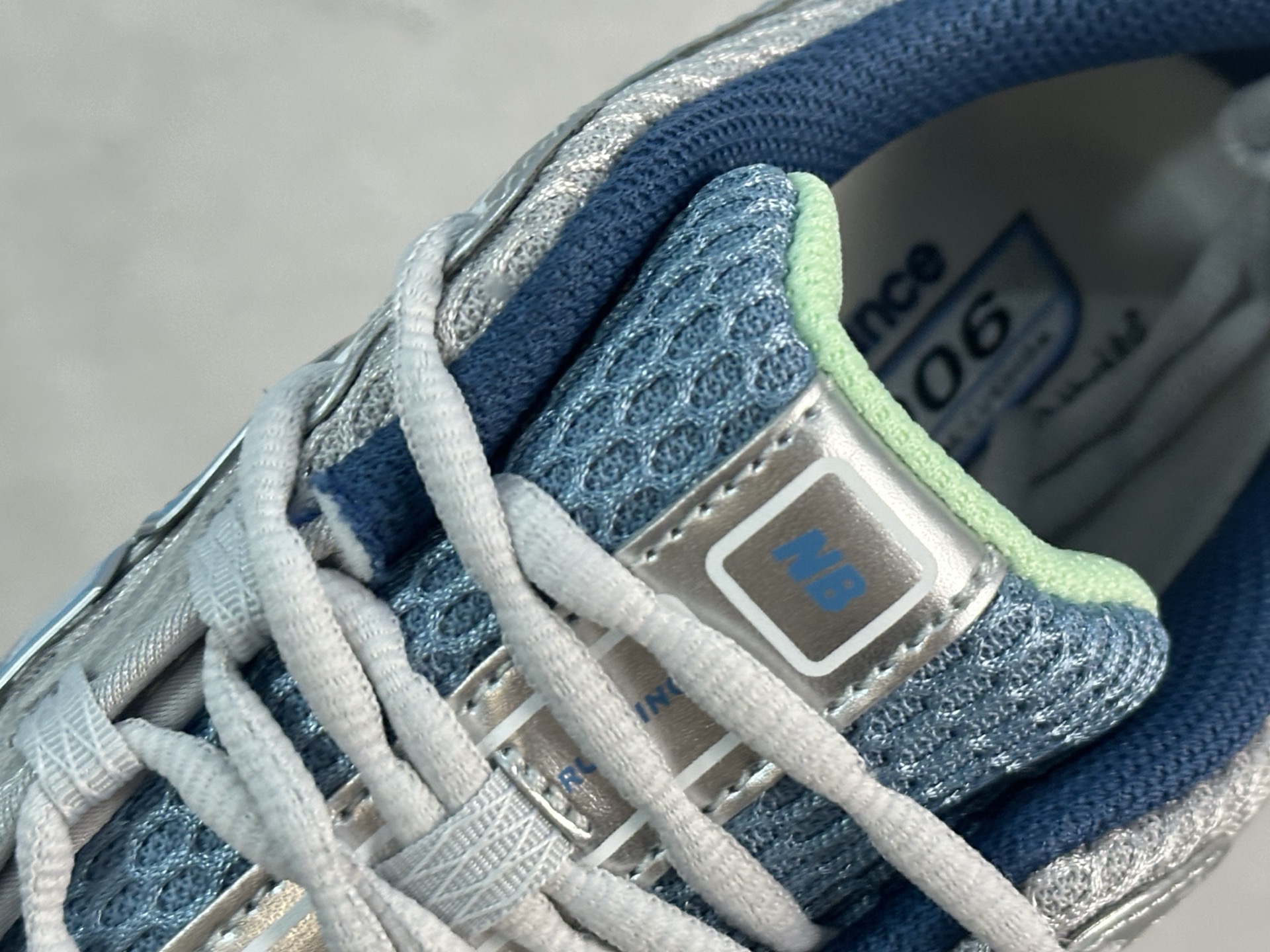 New Balance Basic Shoes L