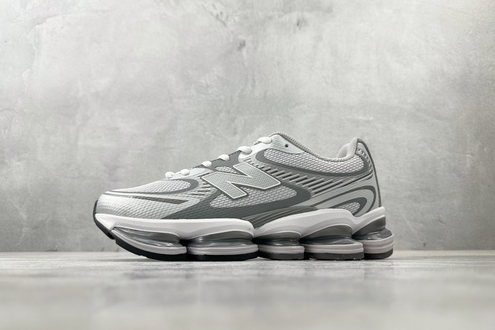 New Balance Basic Shoes L