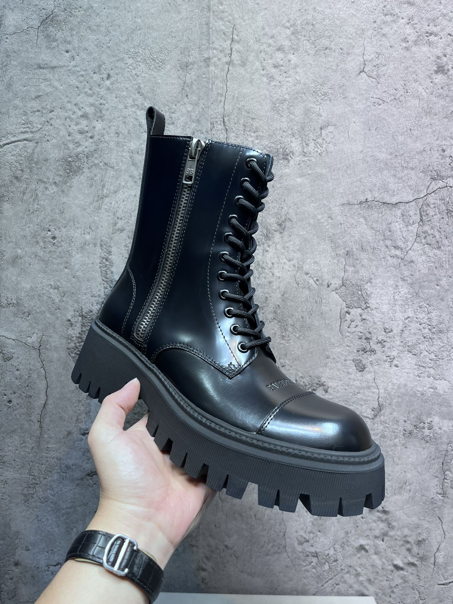 Dr. Martens Boots Cow Leather Black M