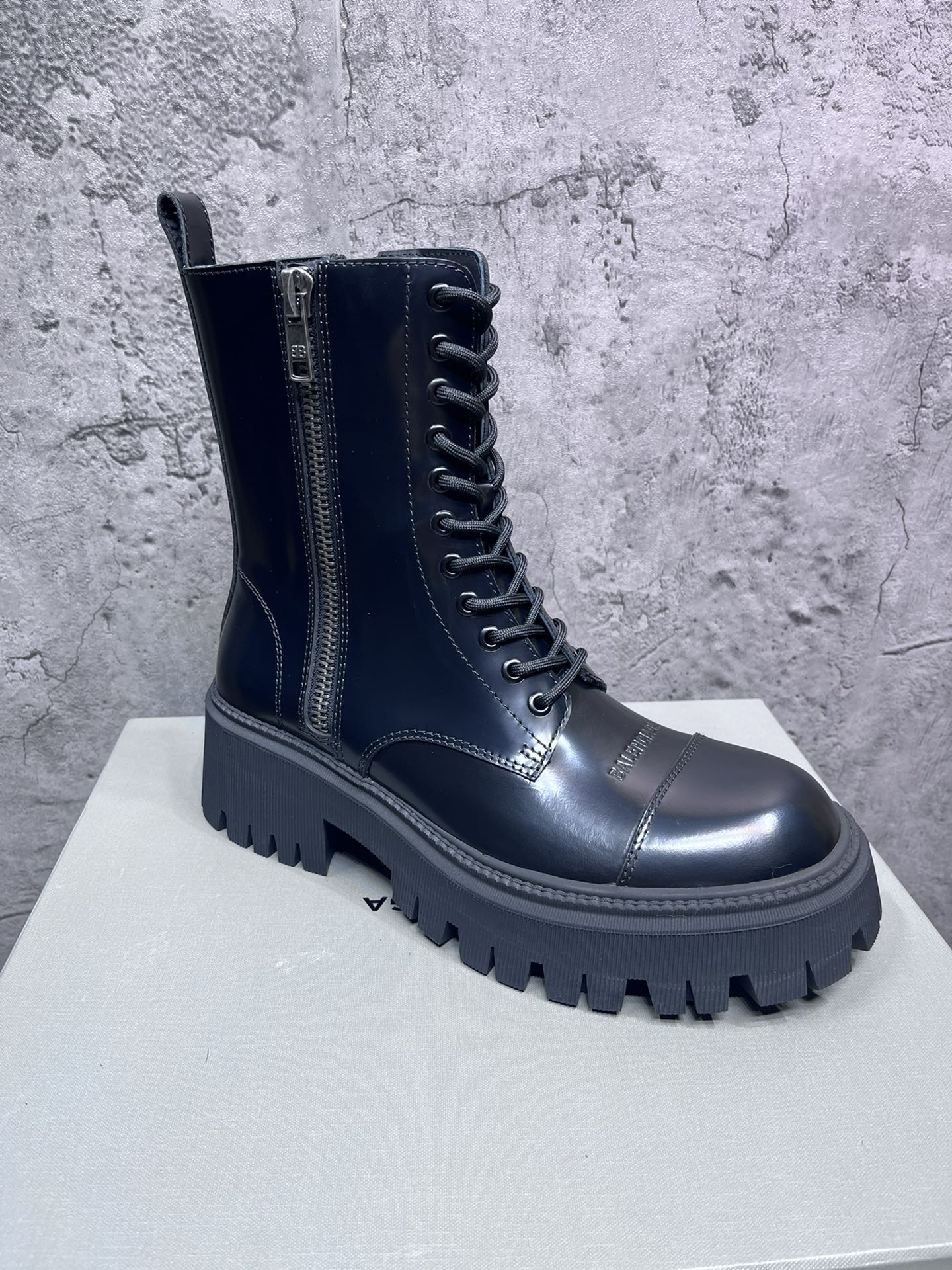Dr. Martens Boots Cow Leather Black M