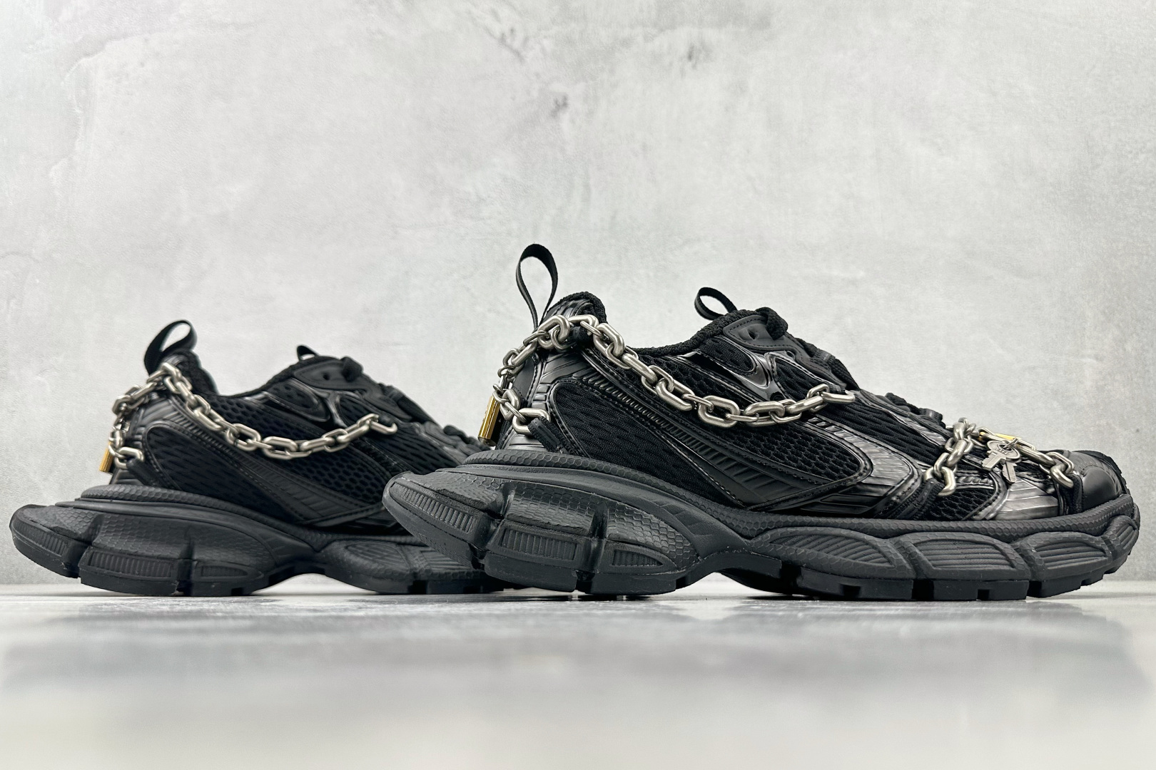 Balenciaga Basic Shoes Black L-xl