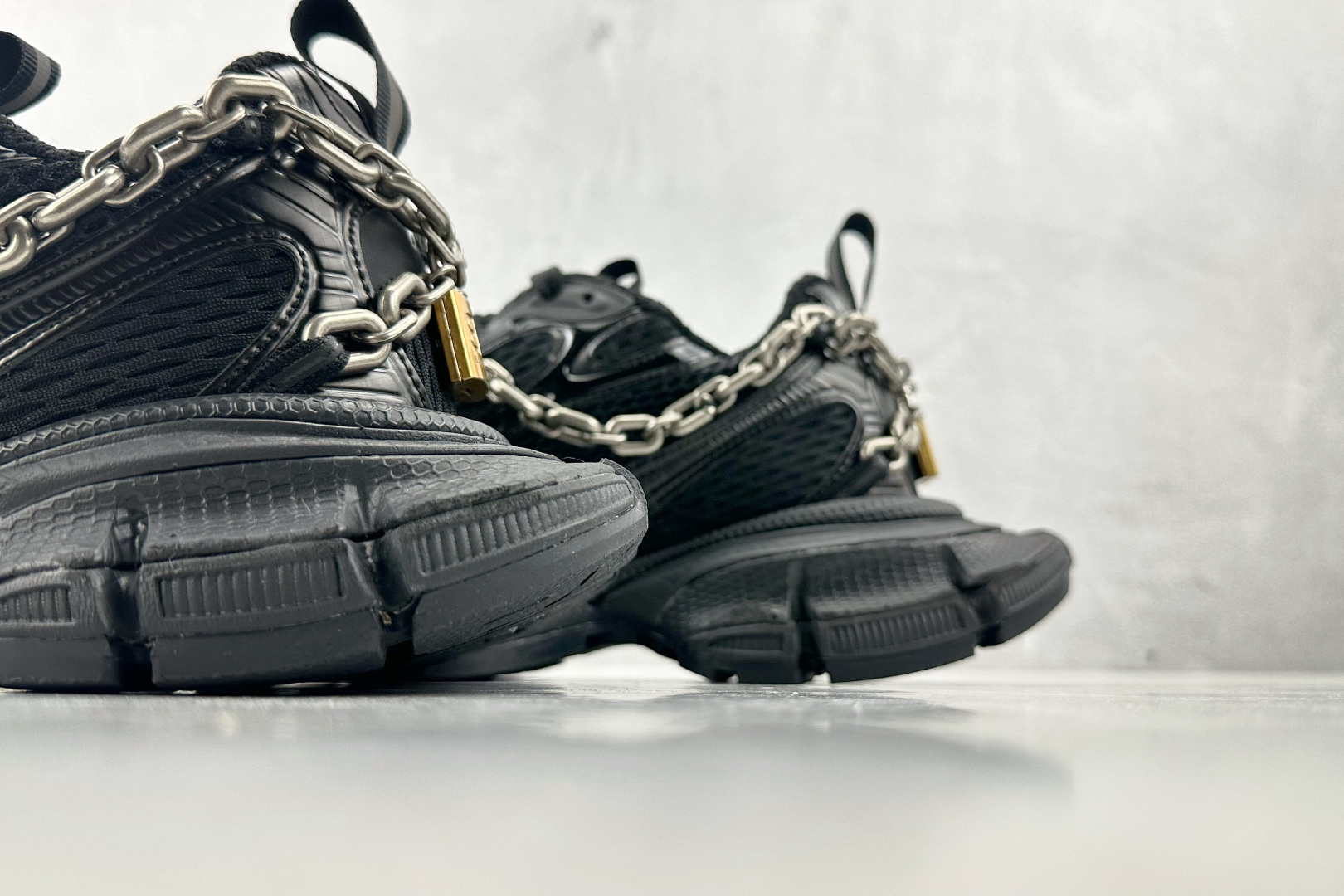 Balenciaga Basic Shoes Black L-xl
