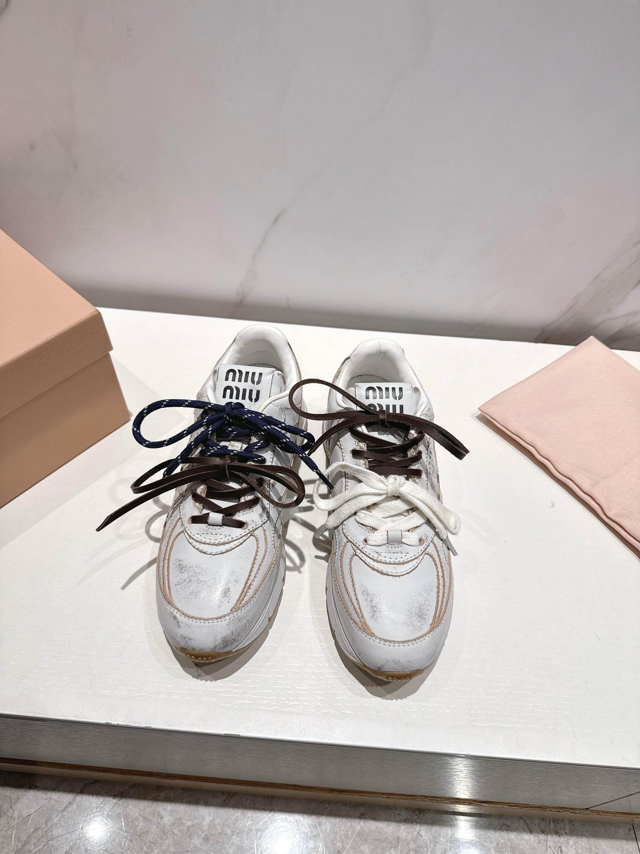 Miu Miu Sneakers M-s