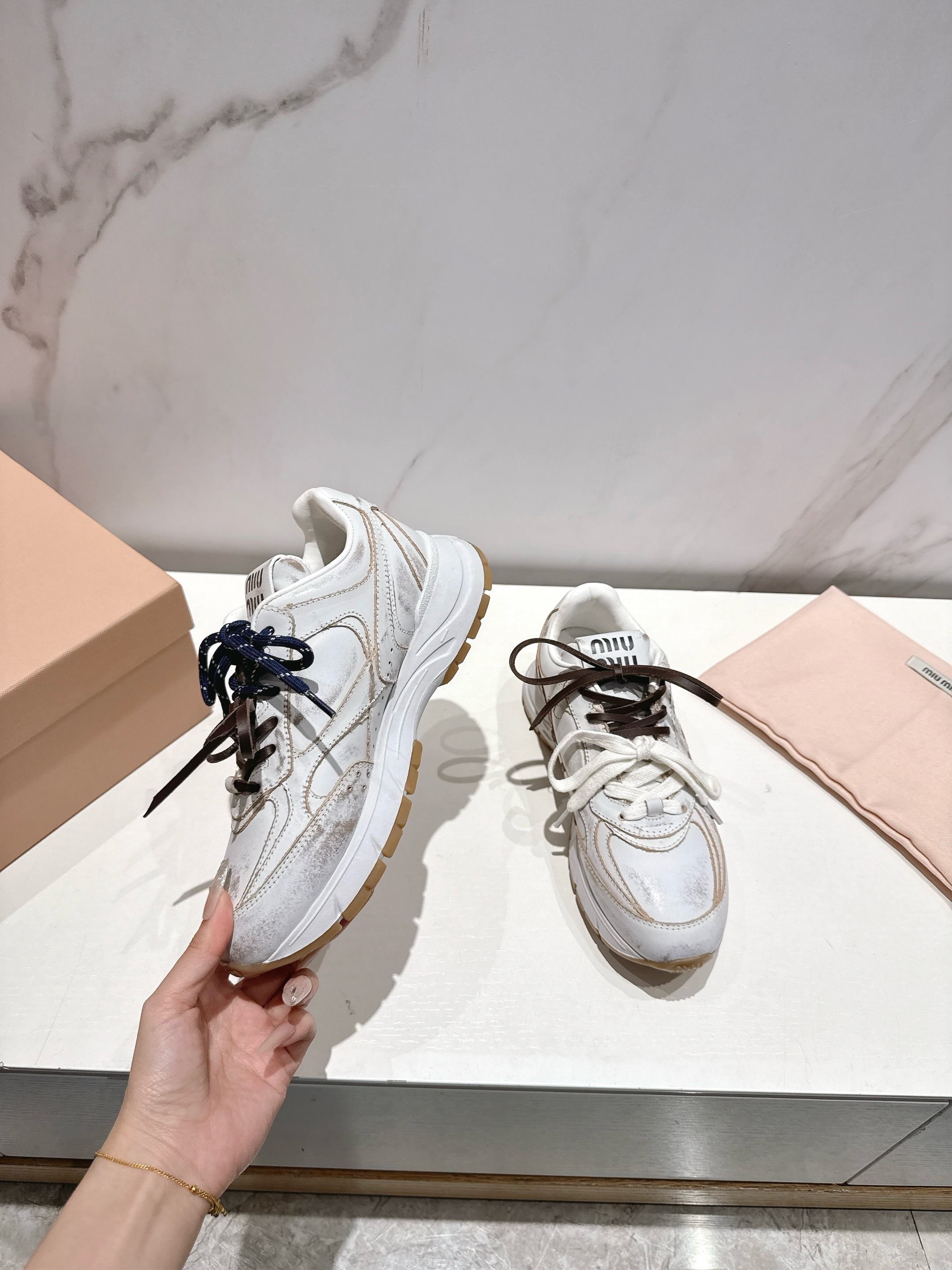 Miu Miu Sneakers M-s