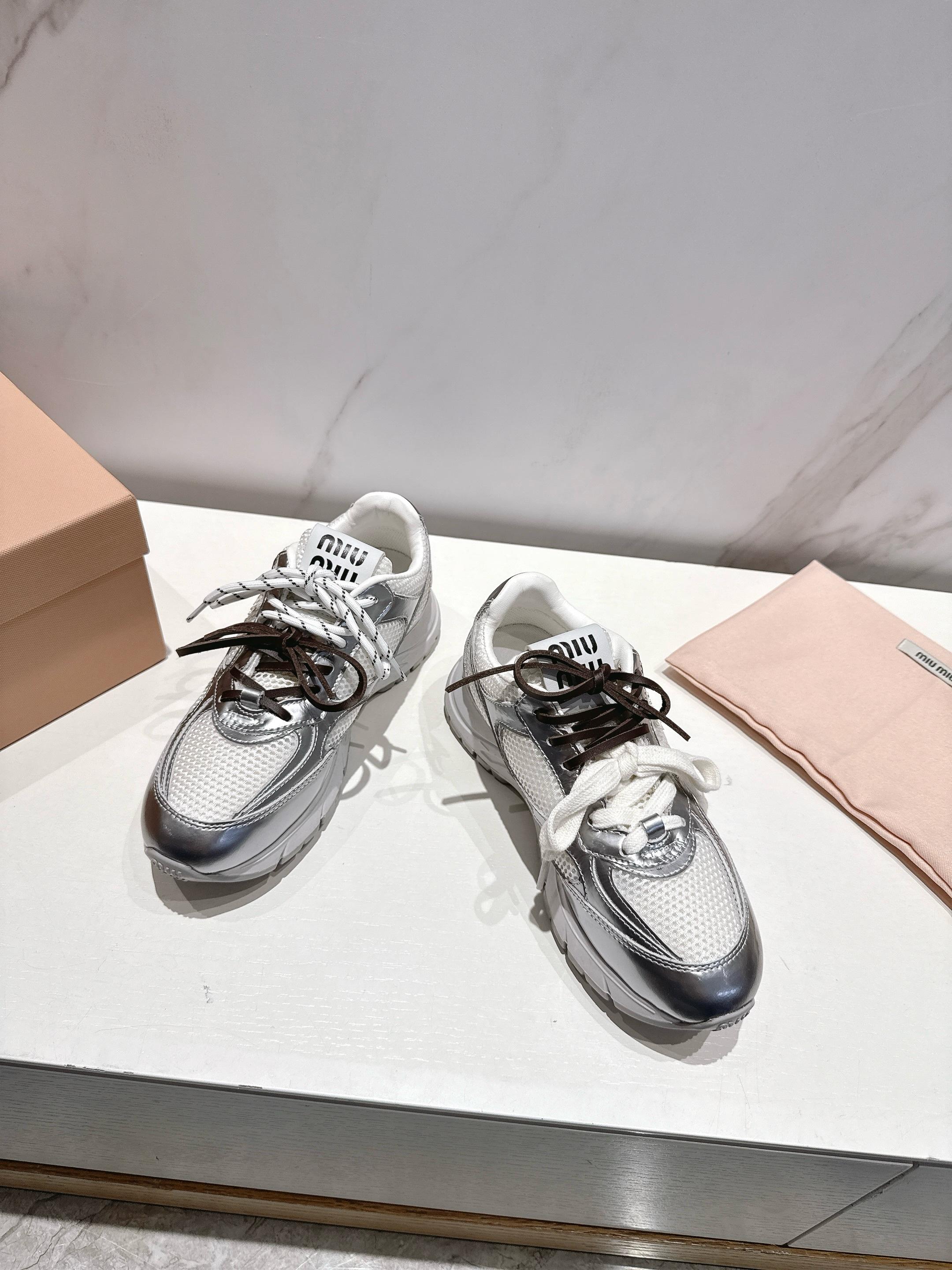 Miu Miu Sneakers M-s