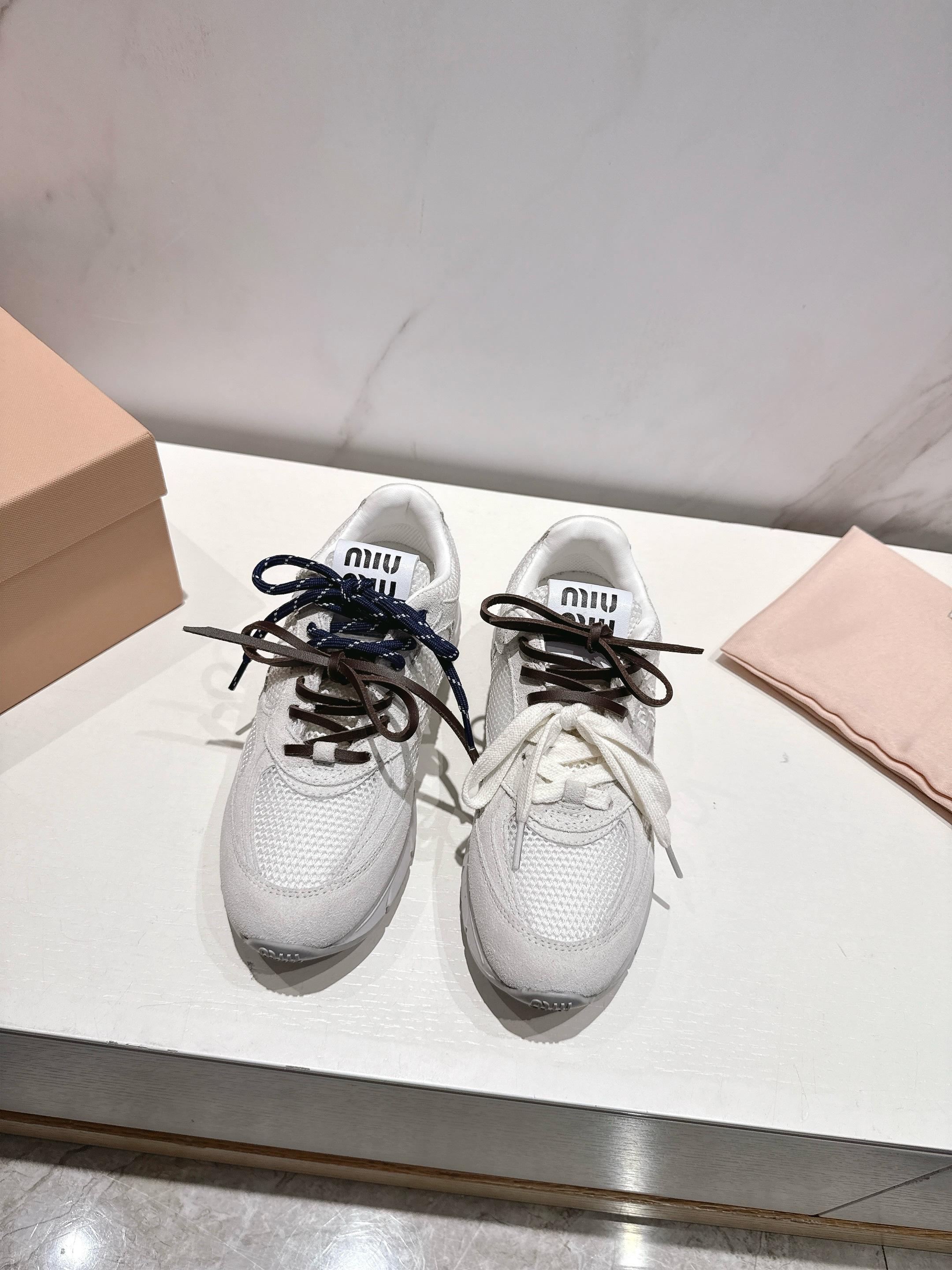 Miu Miu Sneakers M-s