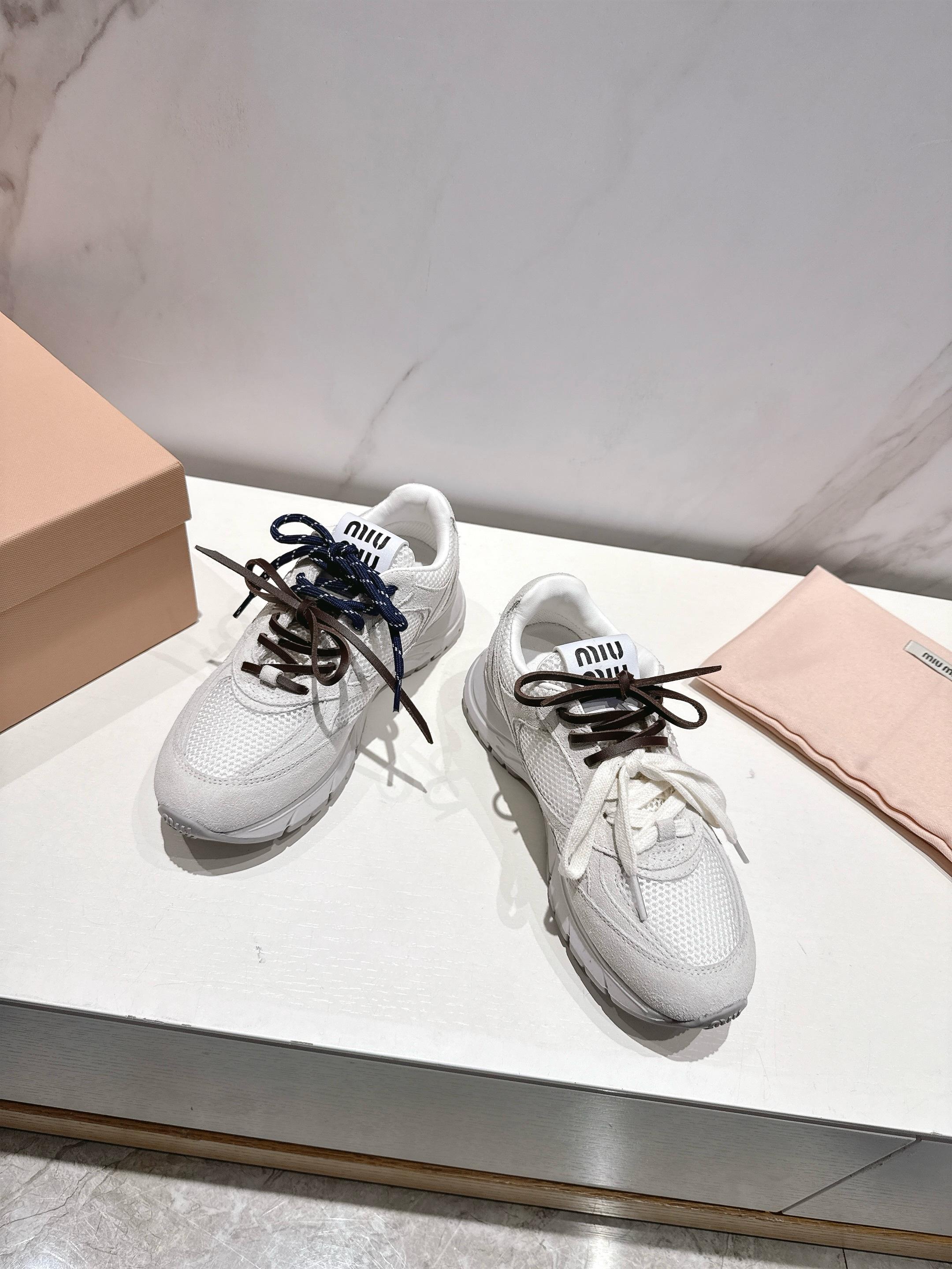 Miu Miu Sneakers M-s