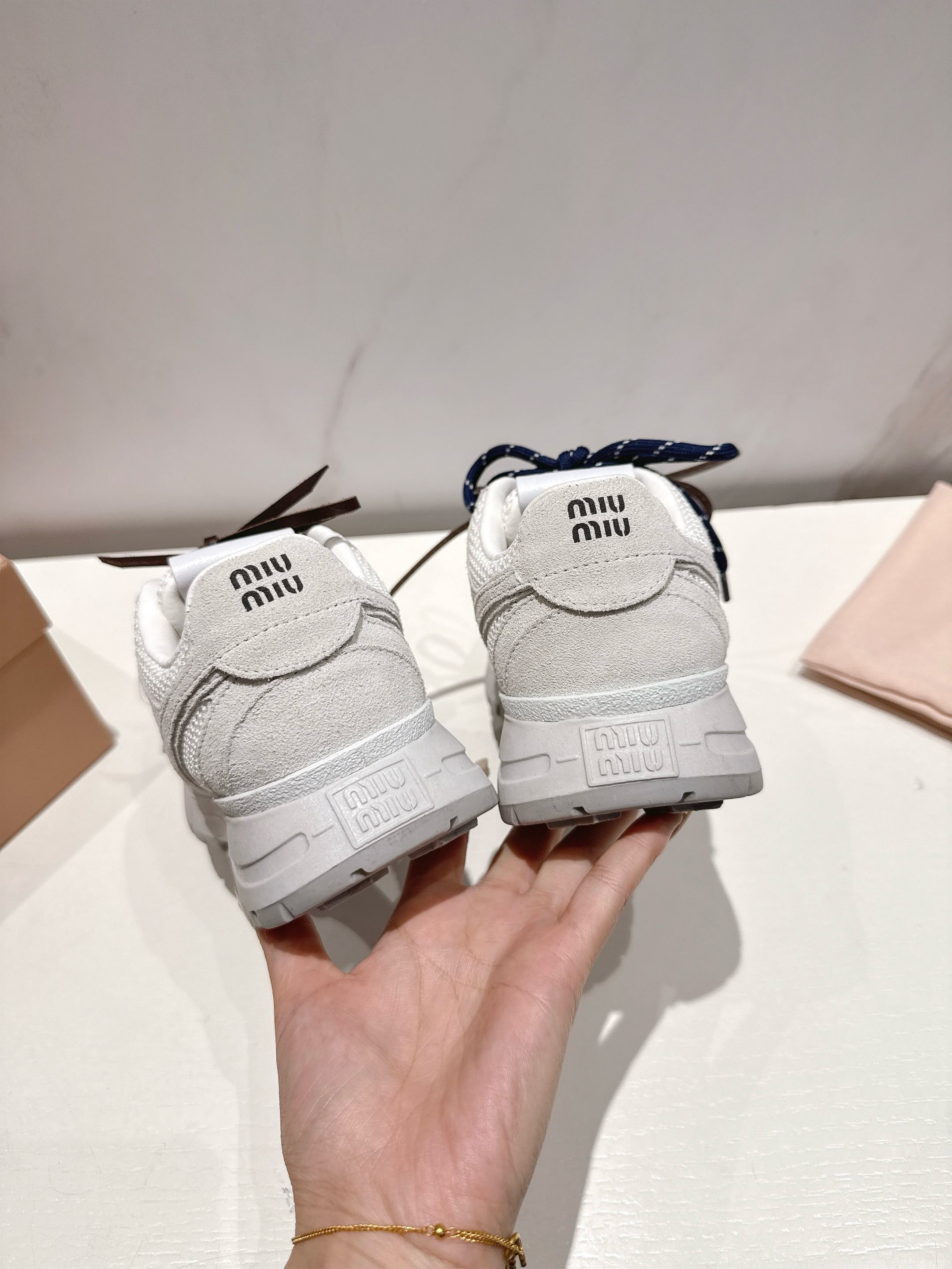 Miu Miu Sneakers M-s