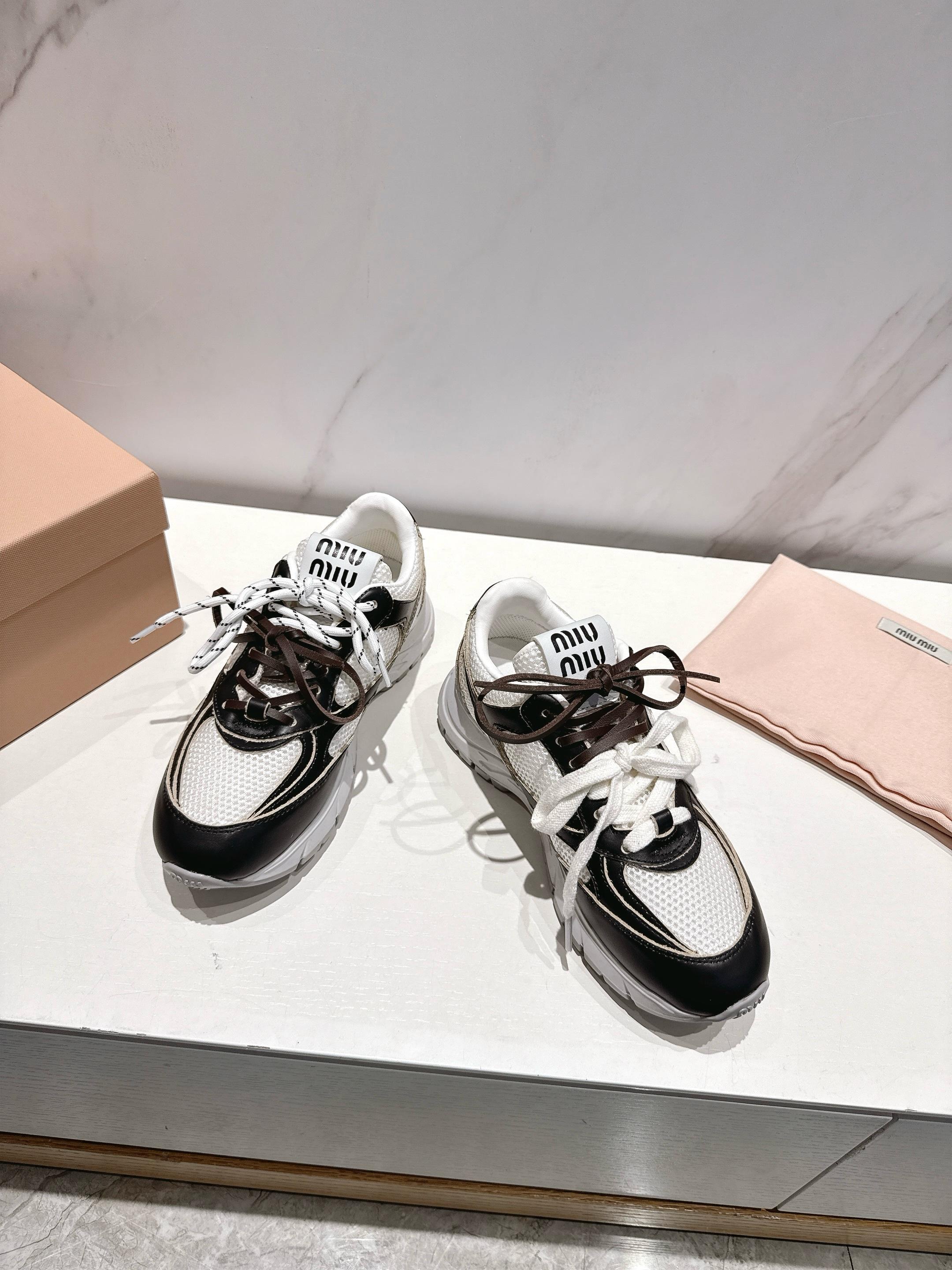 Miu Miu Sneakers M-s