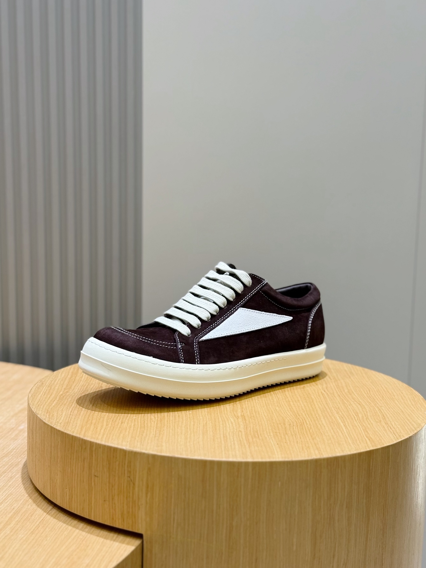 Calvin Klein Male Sneakers L-s