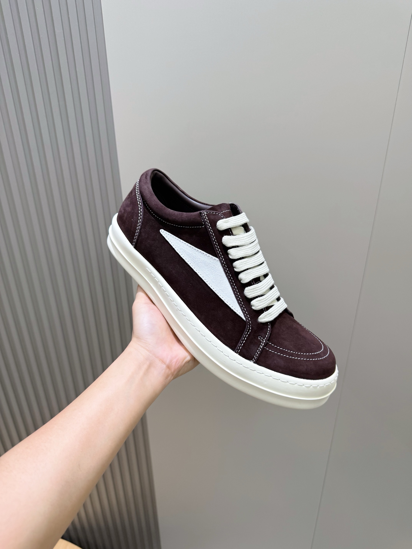 Calvin Klein Male Sneakers L-s