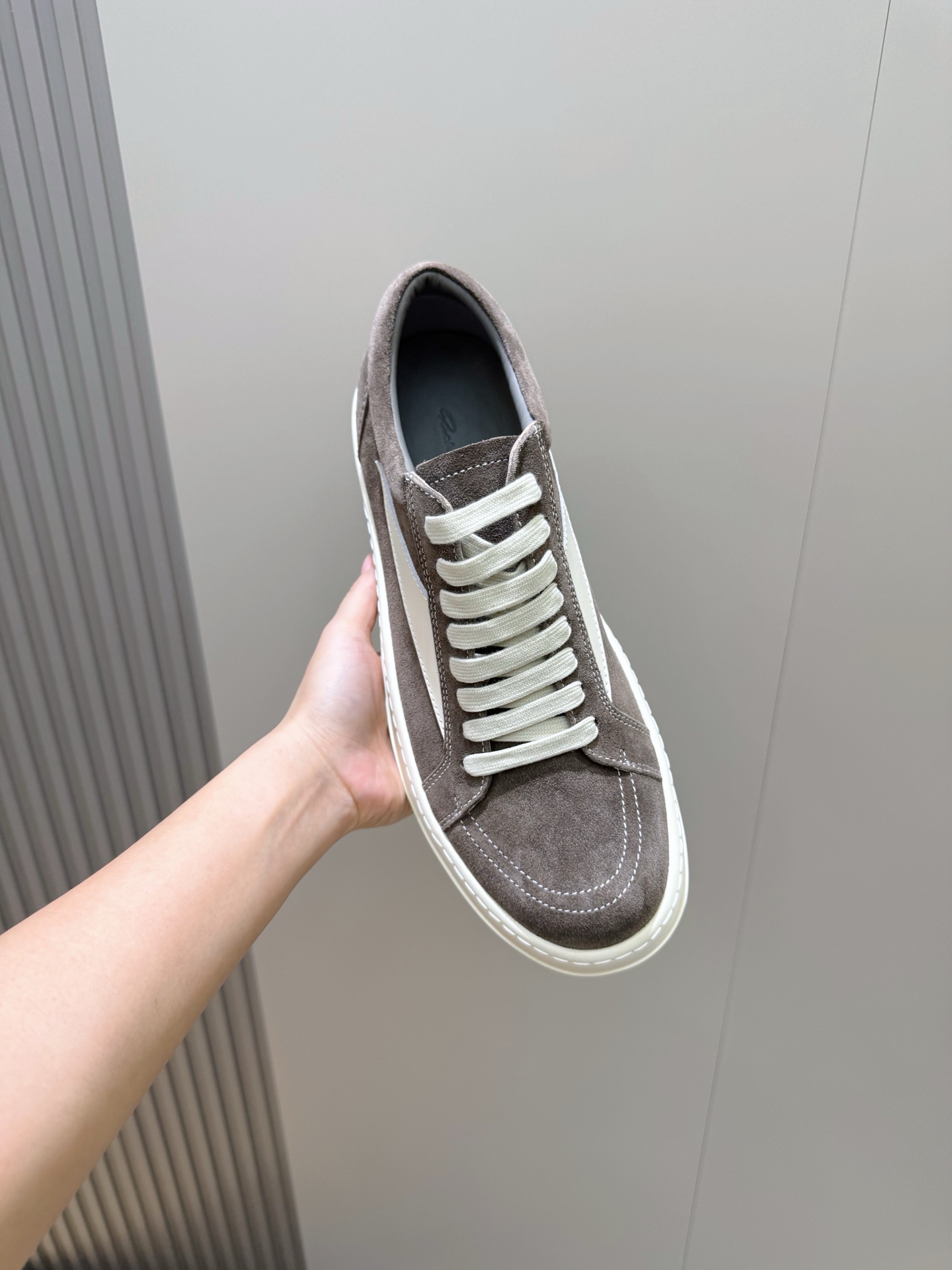 Calvin Klein Male Sneakers L-s
