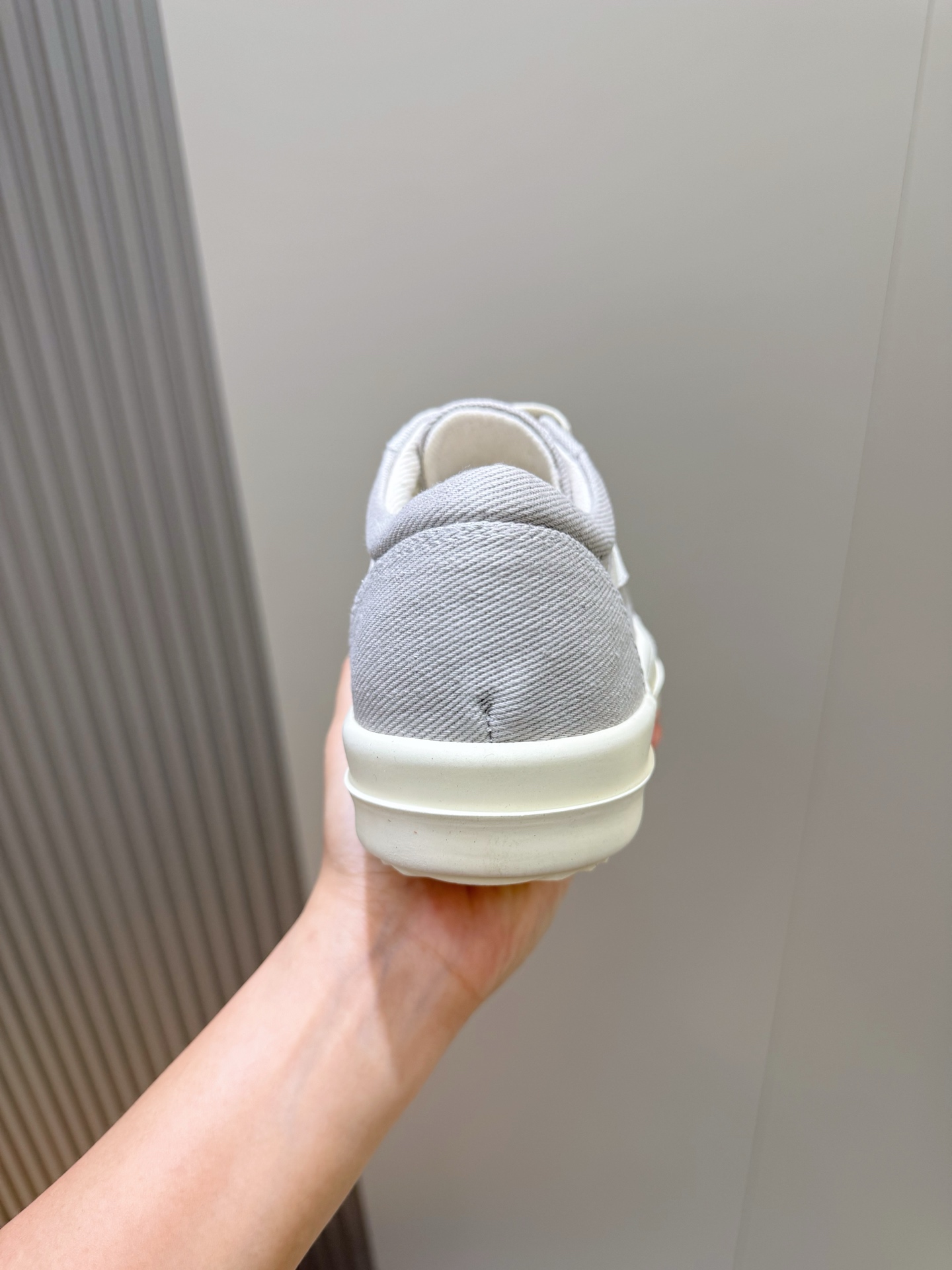 Calvin Klein Male Sneakers L-s