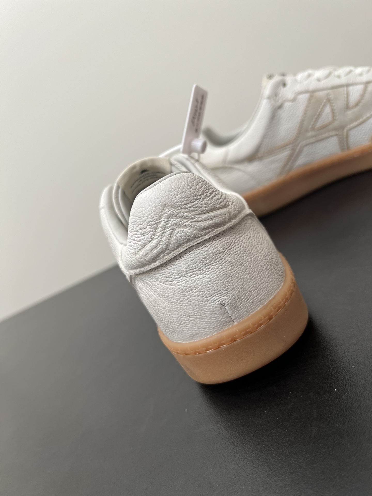 Sneakers S