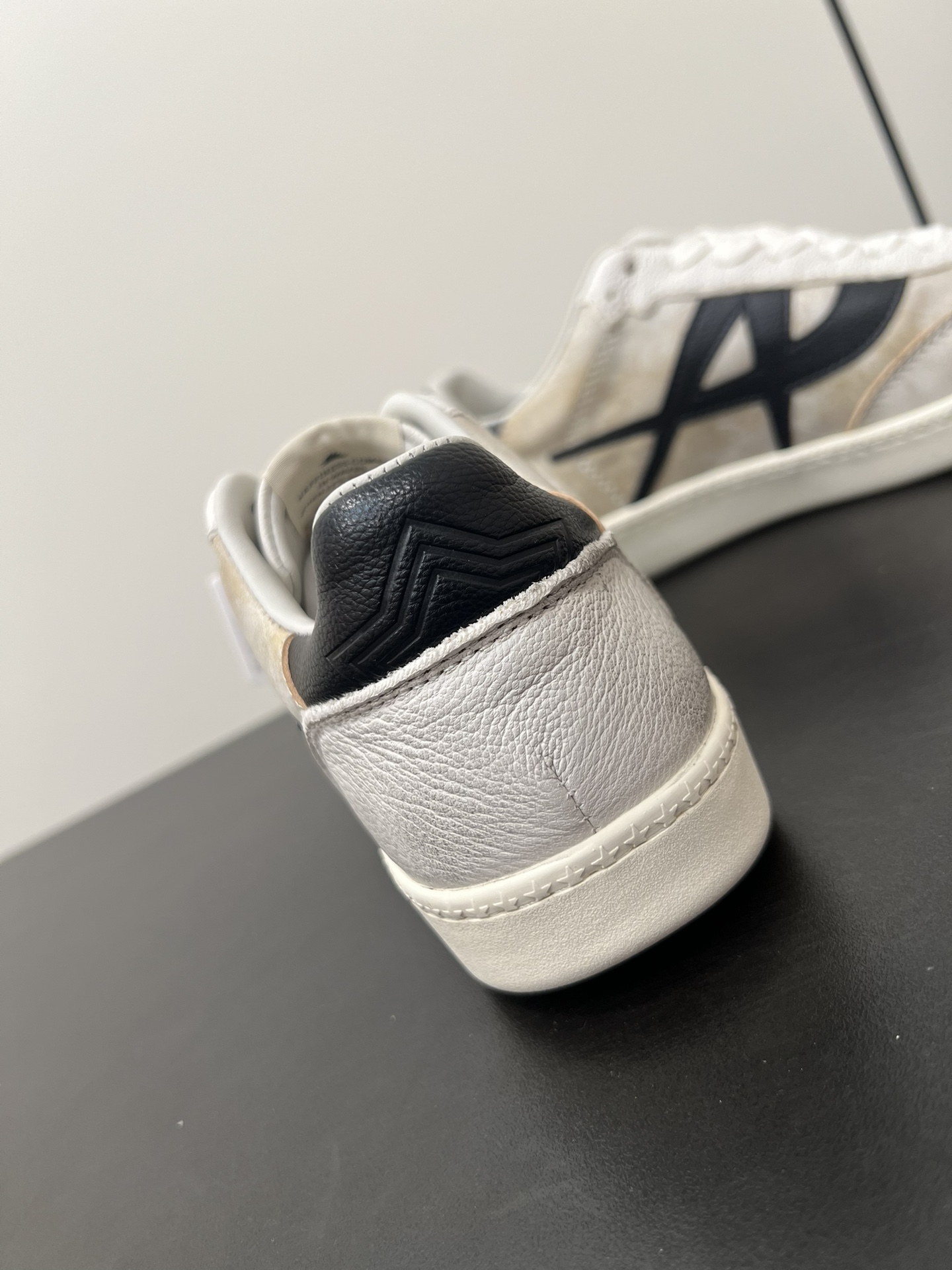 Sneakers S