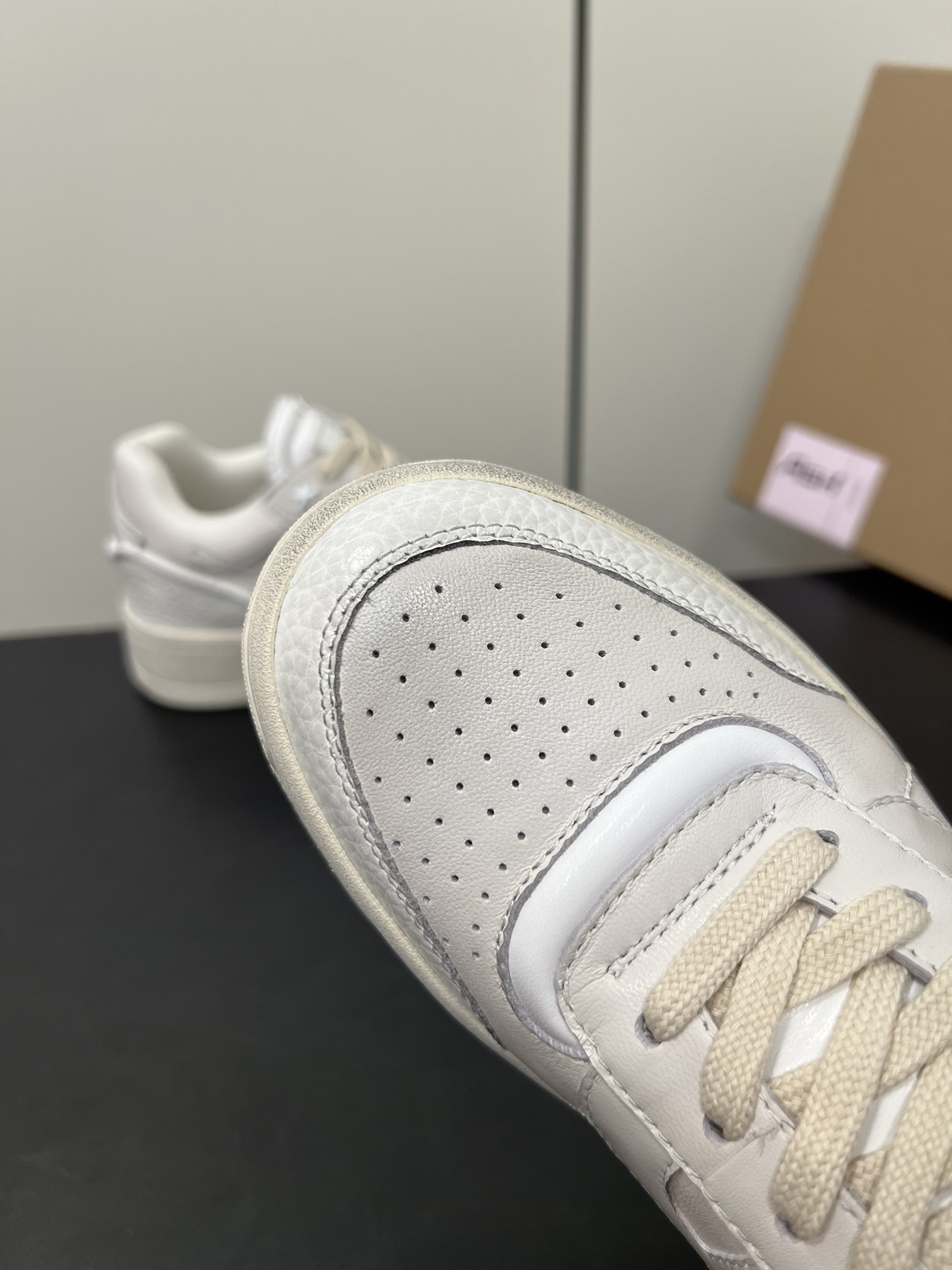 Female Sneakers S