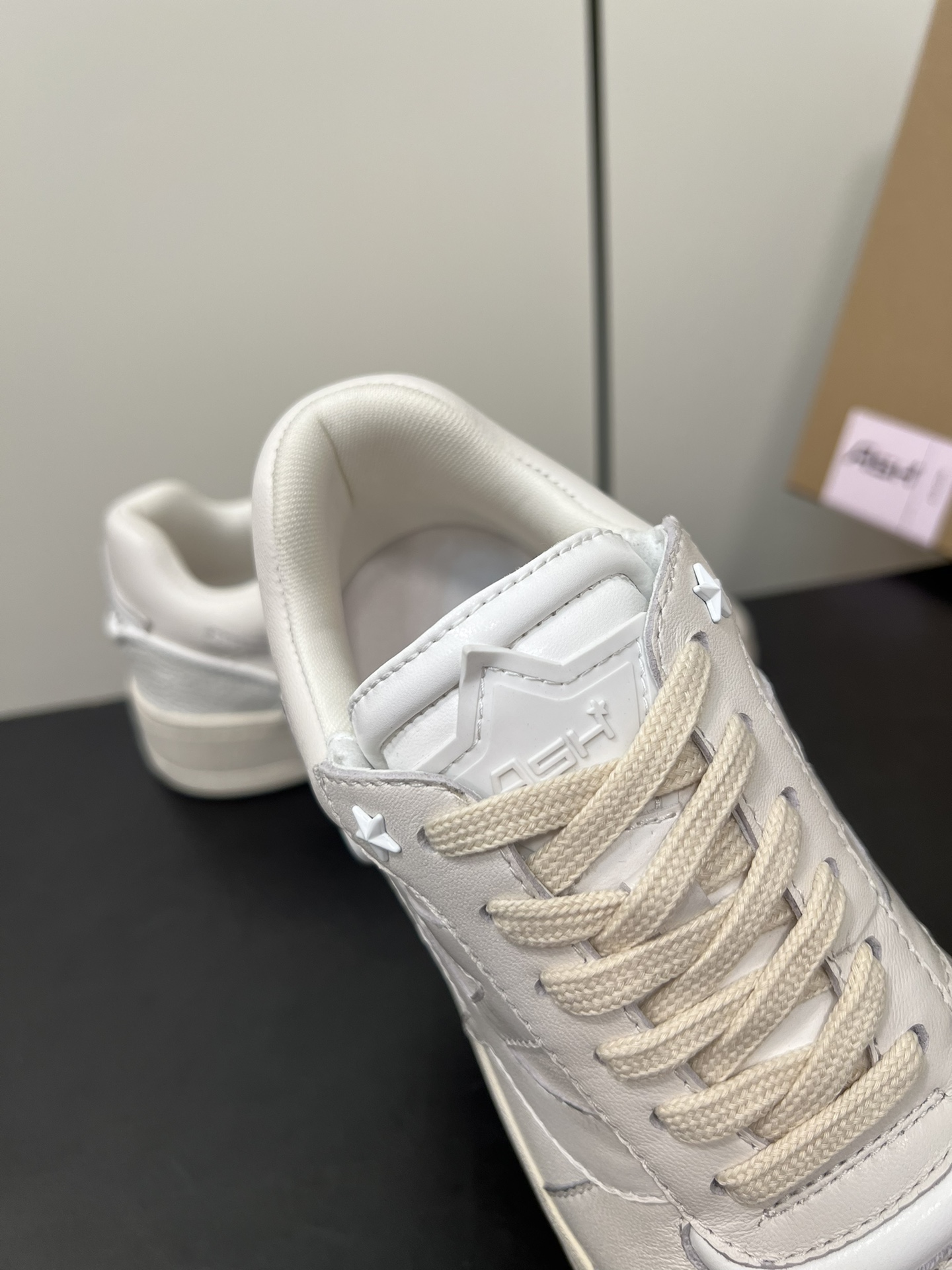 Female Sneakers S