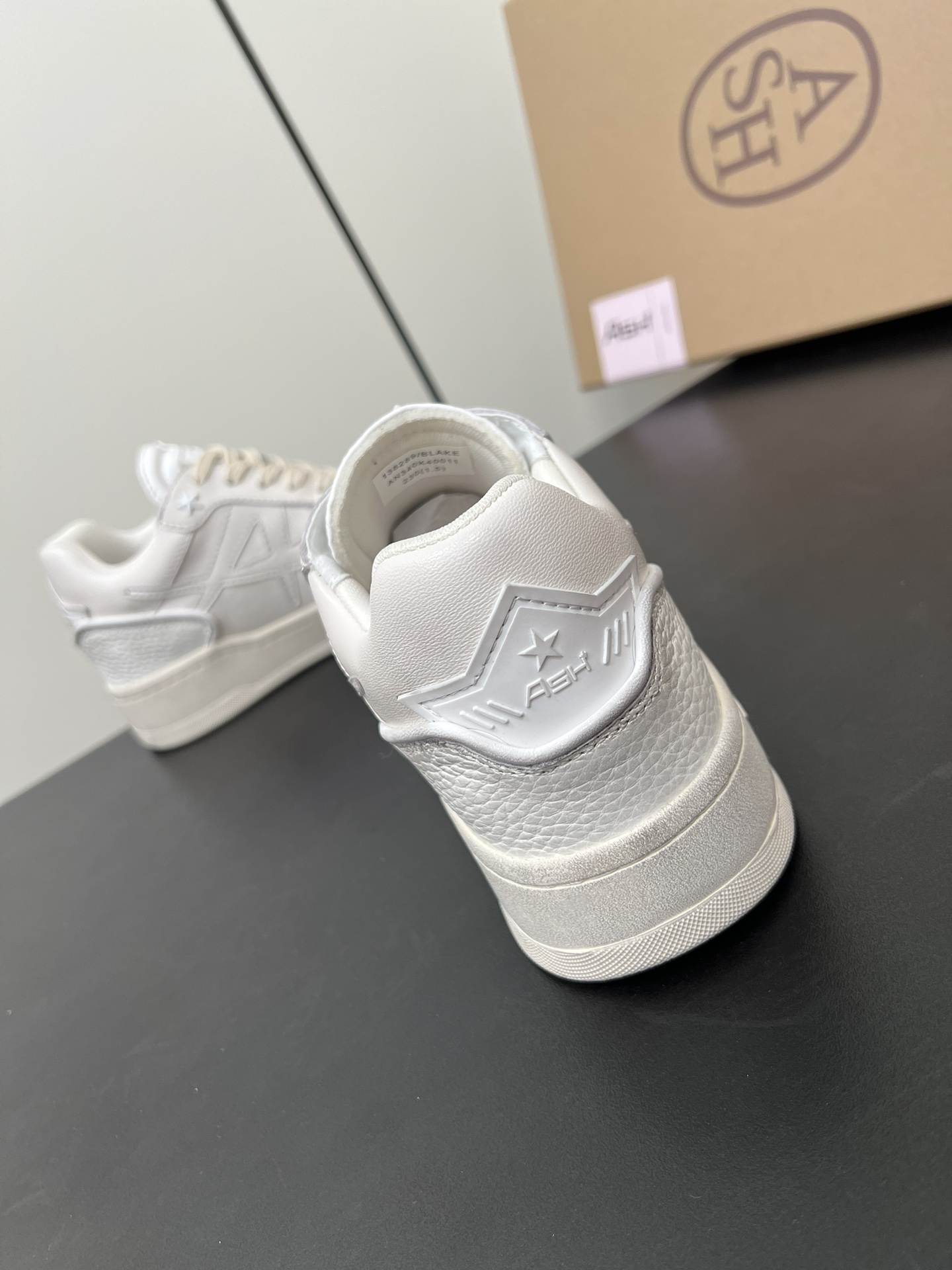 Female Sneakers S