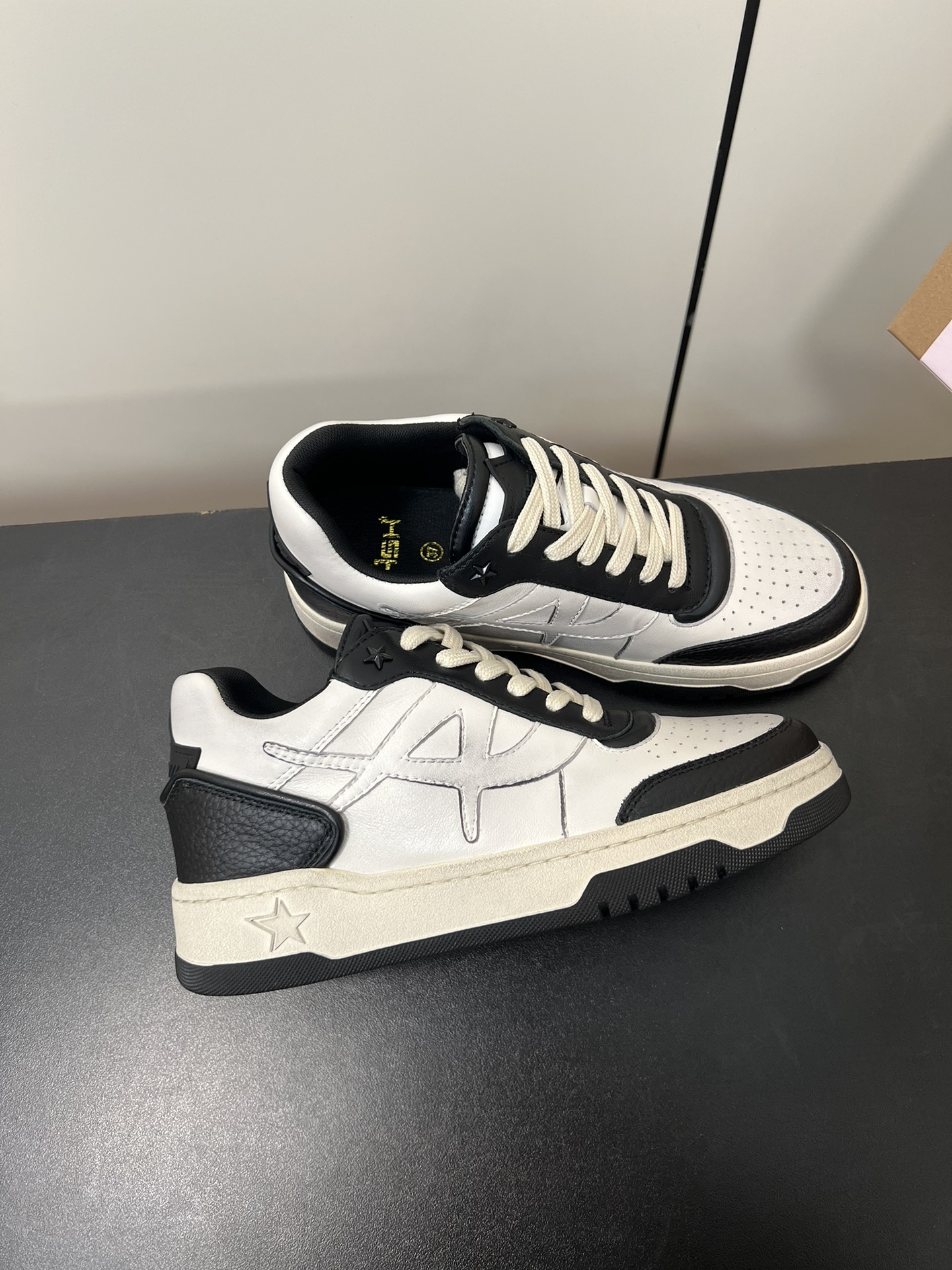 Female Sneakers S
