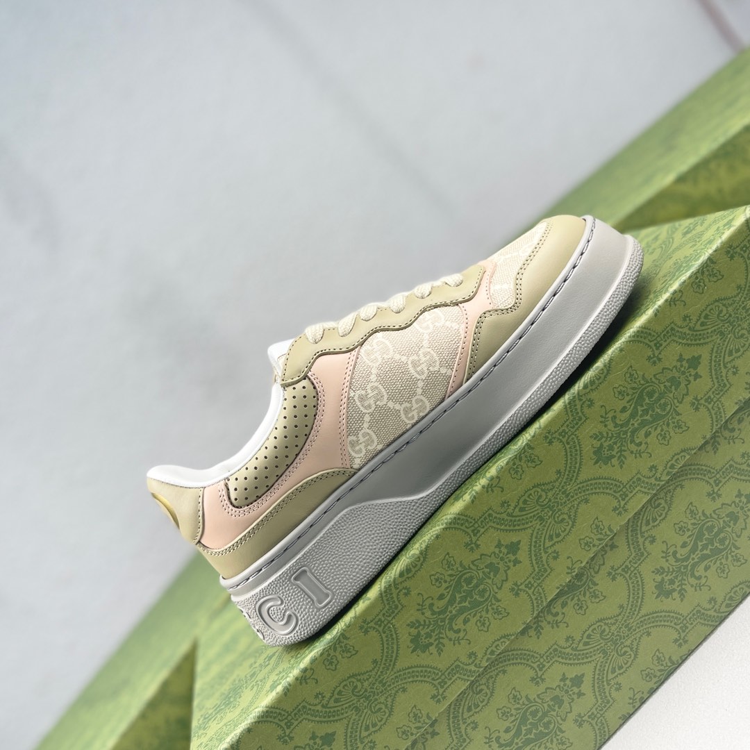 Gucci Female Board Shoes