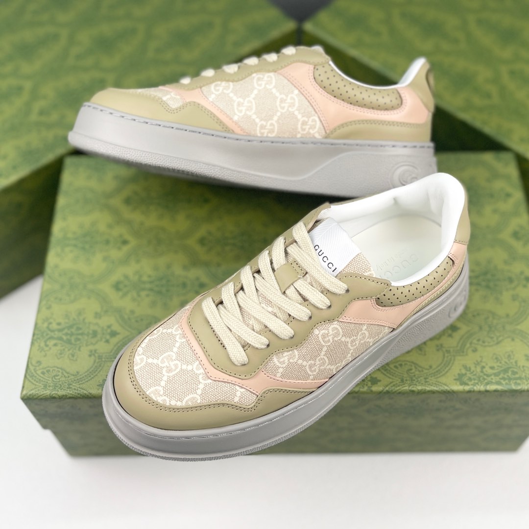 Gucci Female Board Shoes