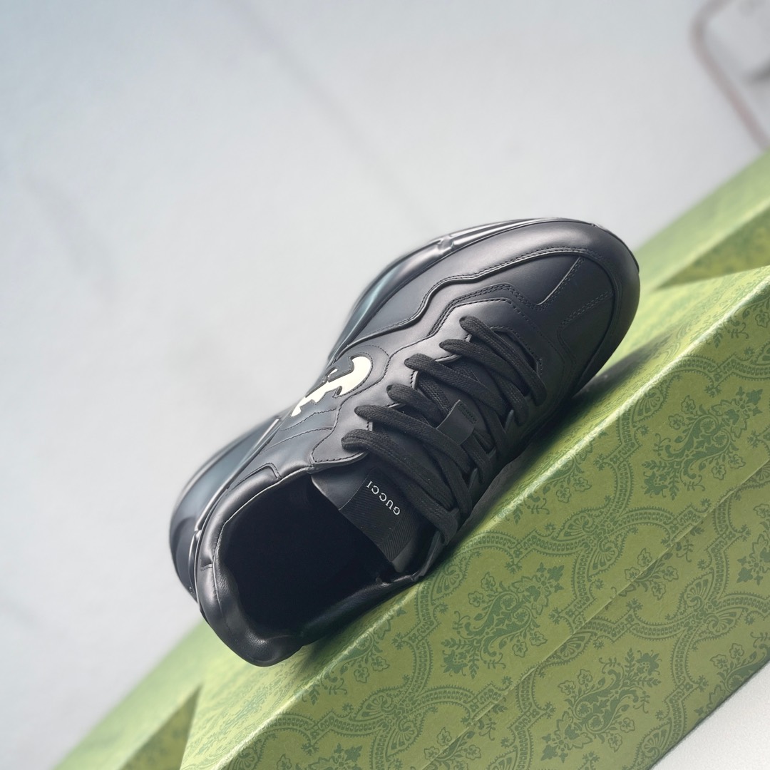 Gucci Male Basic Shoes L