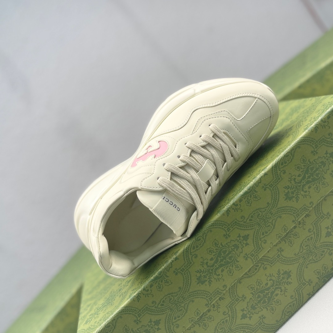 Gucci Female Basic Shoes L