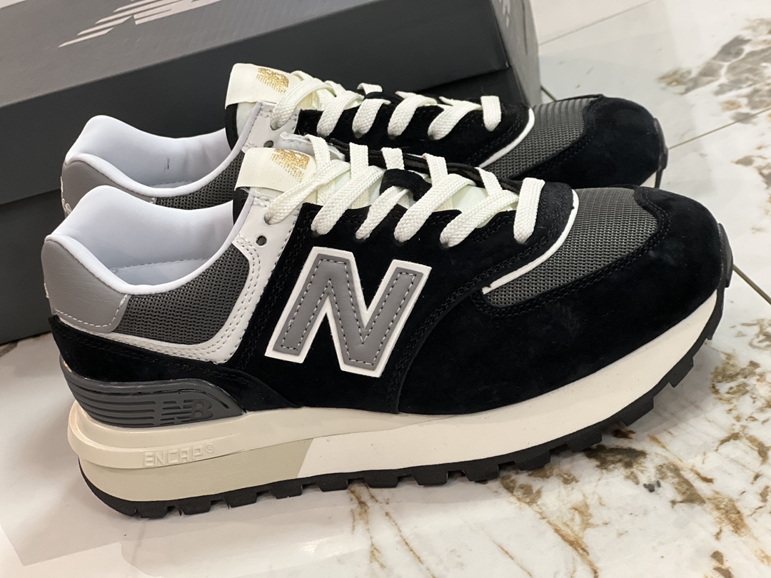 Basic Shoes L