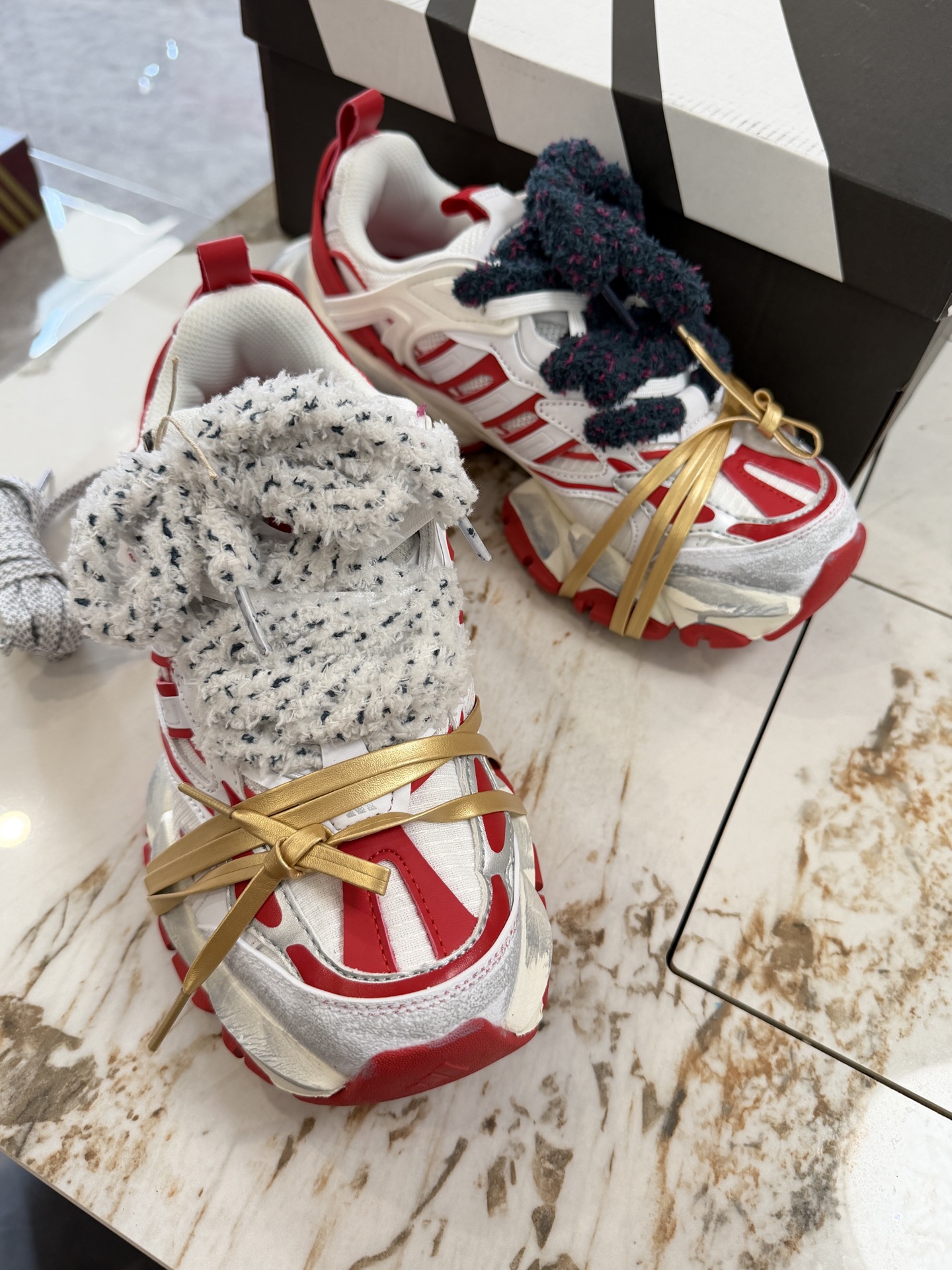 Adidas Basic Shoes L-xl