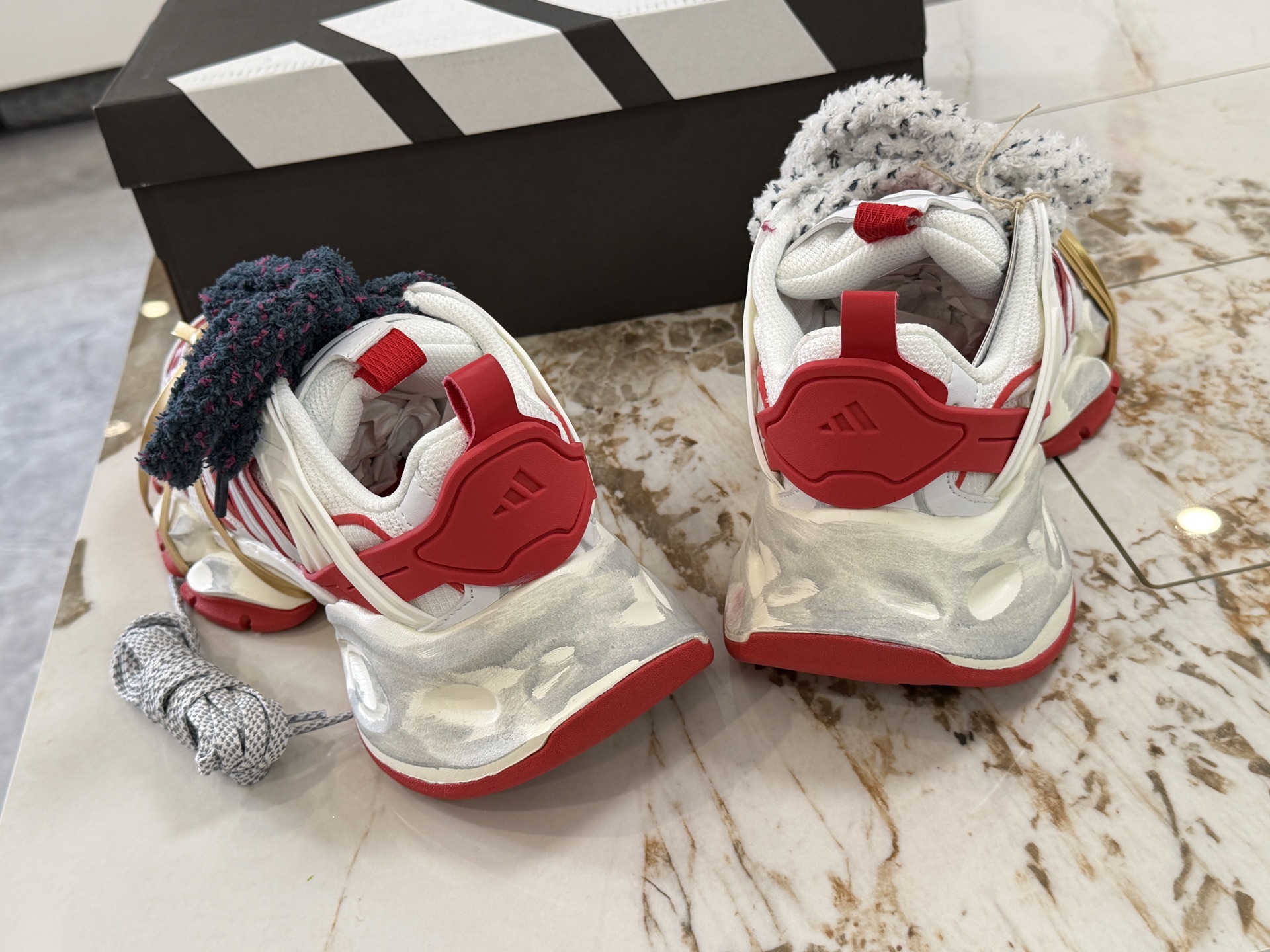Adidas Basic Shoes L-xl