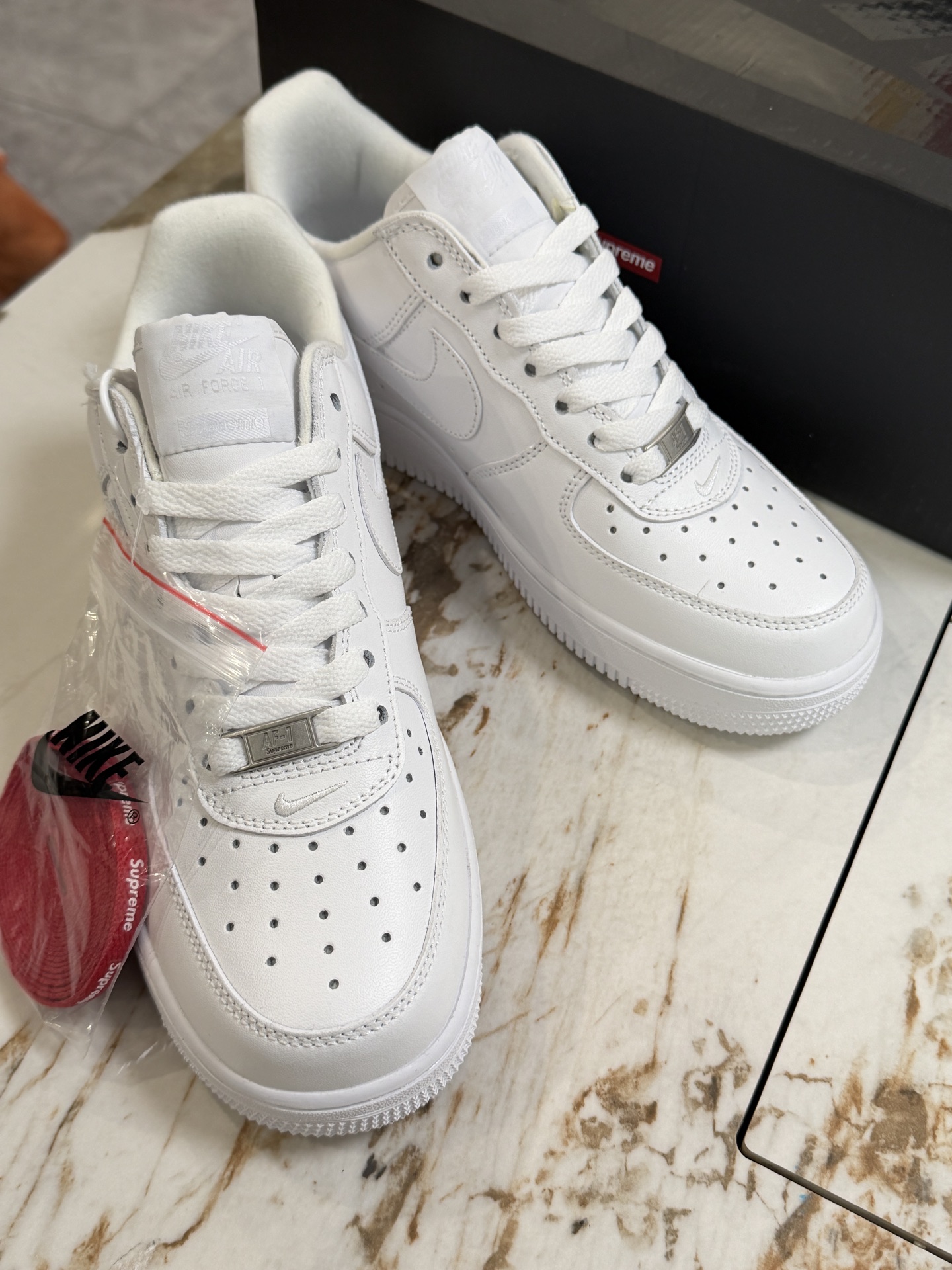 Basic Shoes L-s