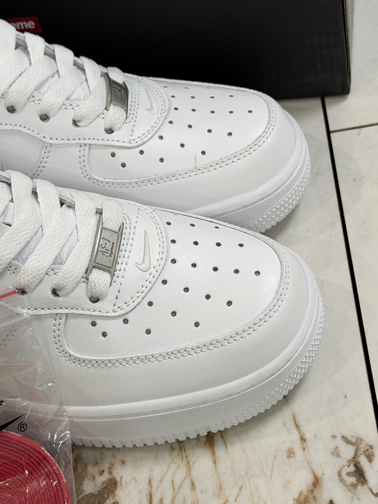 Basic Shoes L-s