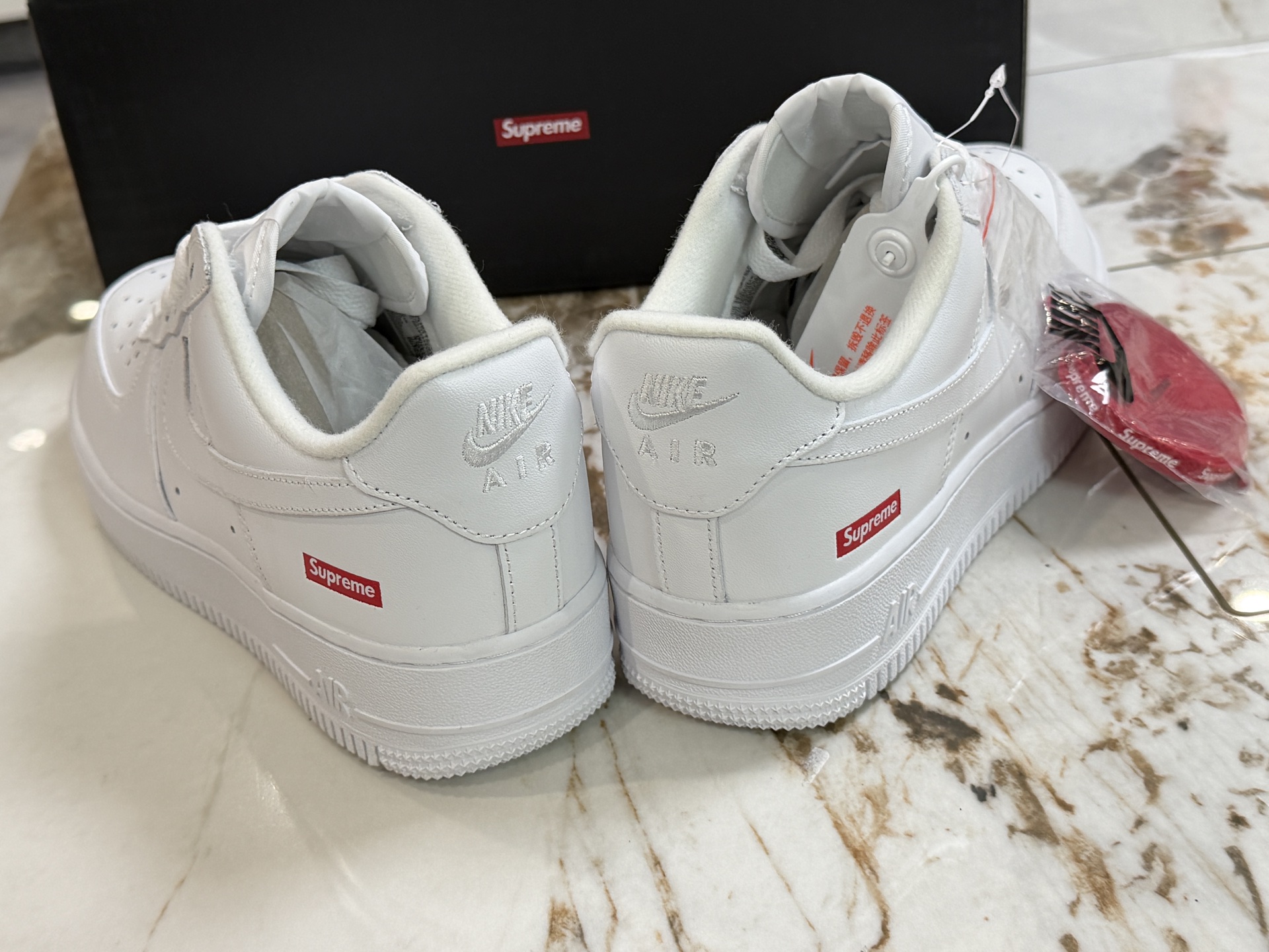 Basic Shoes L-s