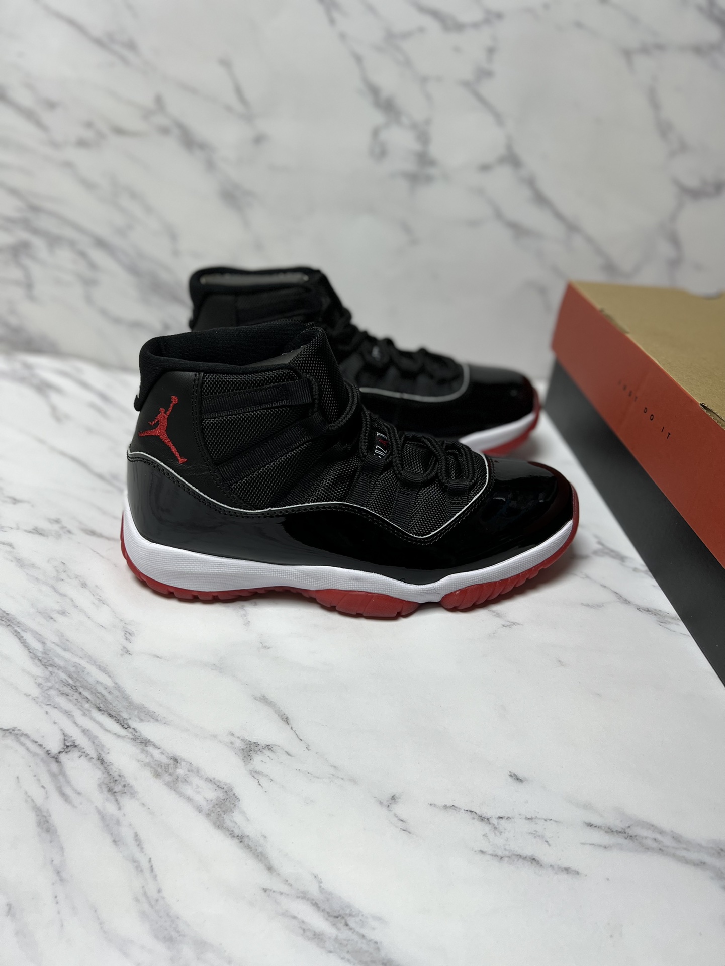 Jordan Nike Basic Shoes