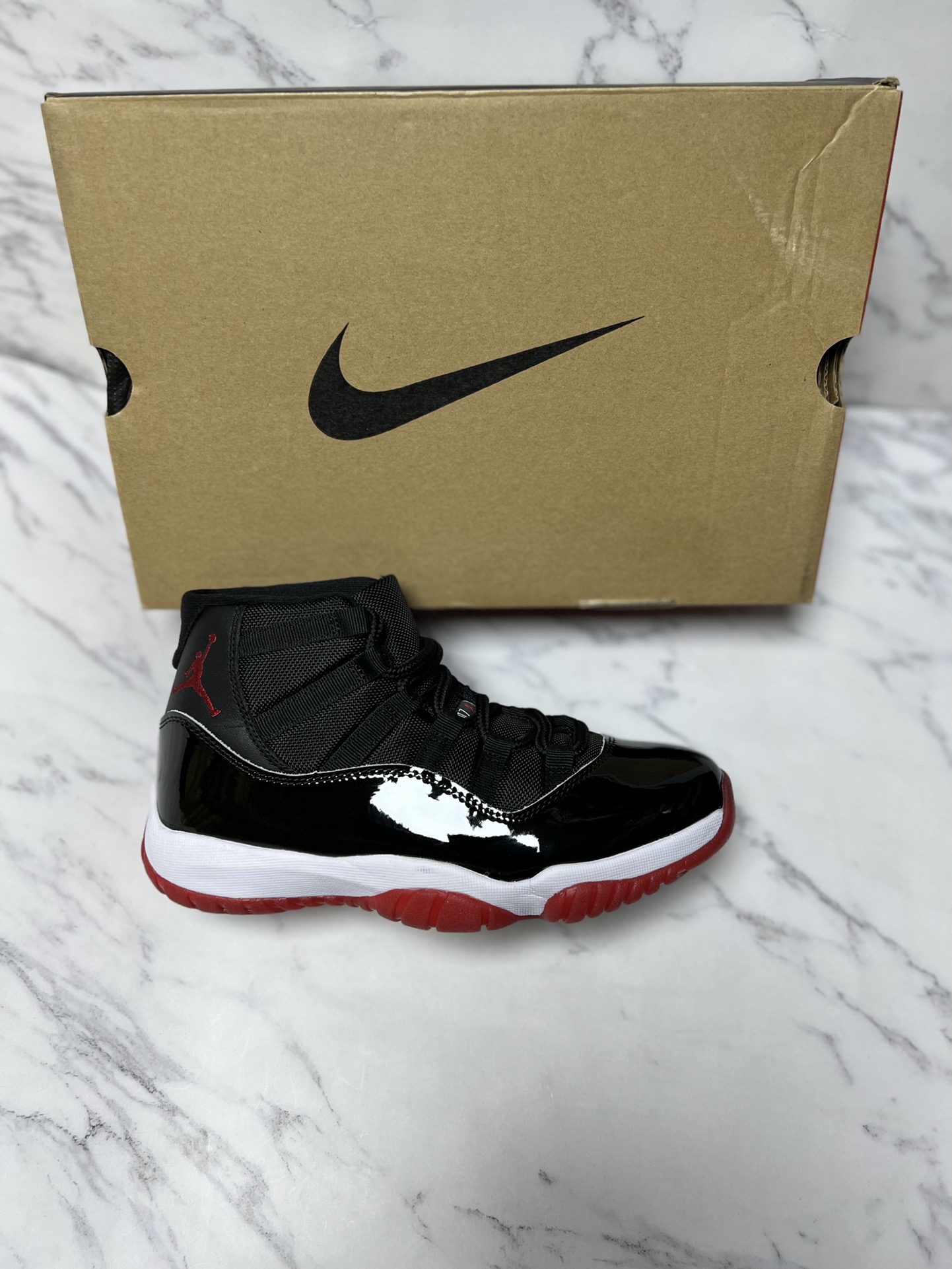 Jordan Nike Basic Shoes
