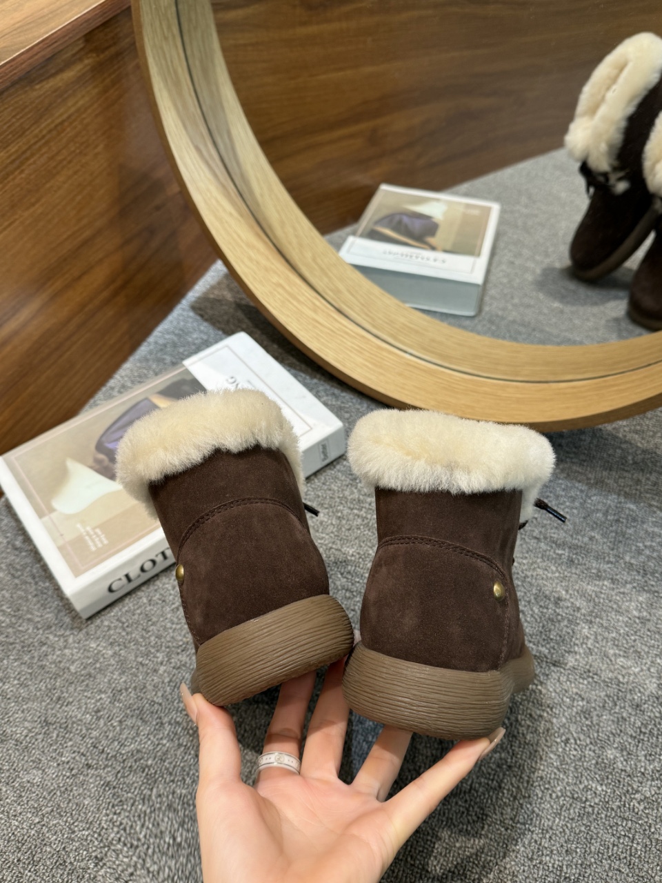 Basic Shoes