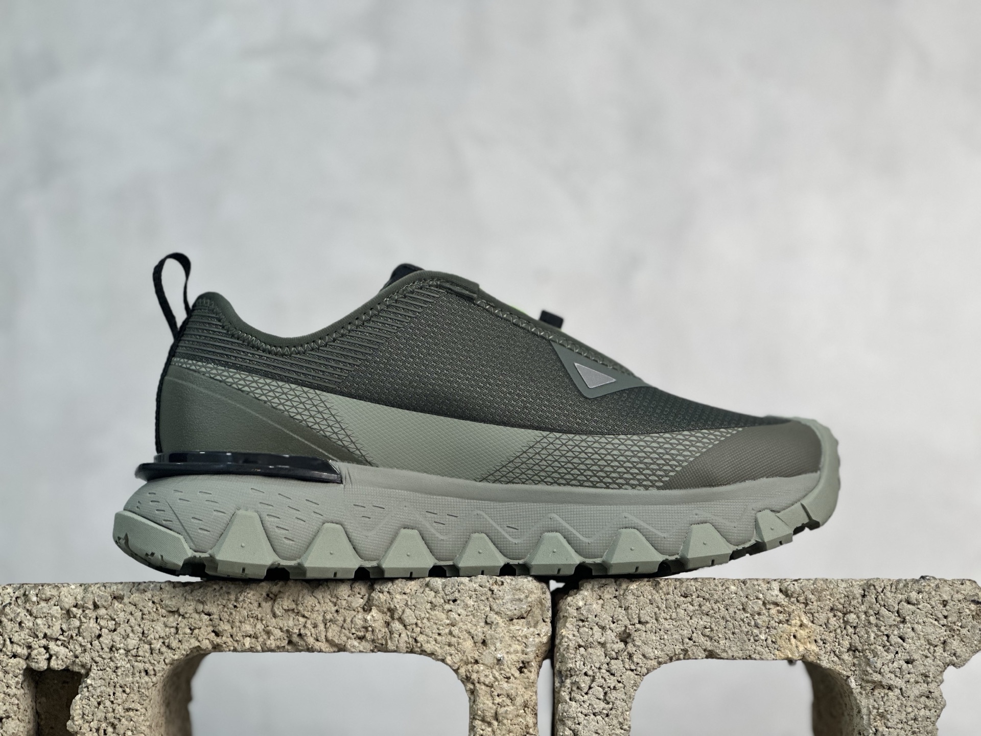 Descente Basic Shoes Breathable L-s