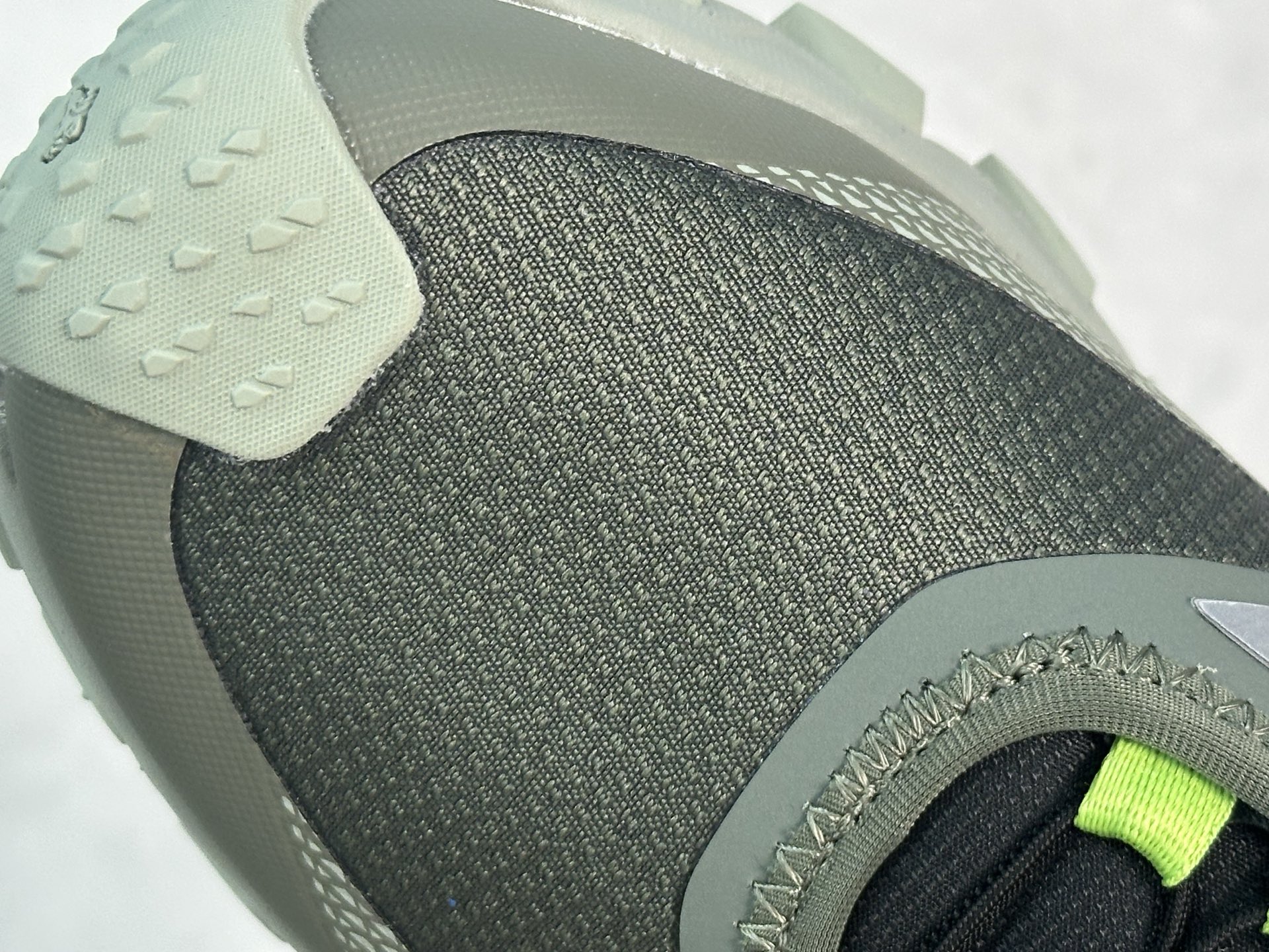 Descente Basic Shoes Breathable L-s
