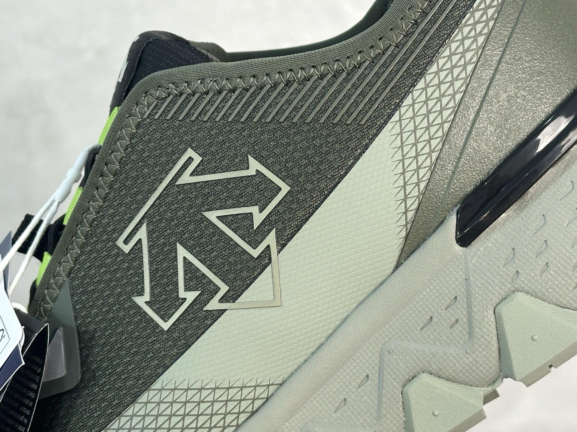 Descente Basic Shoes Breathable L-s