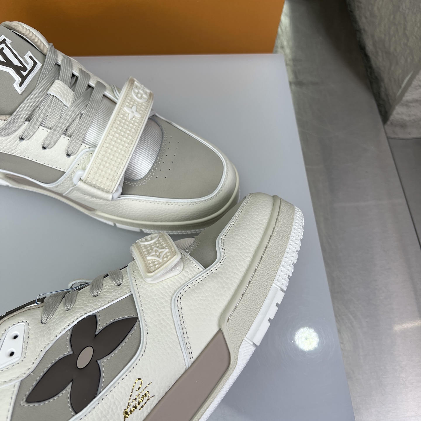 Louis Vuitton Male Board Shoes L