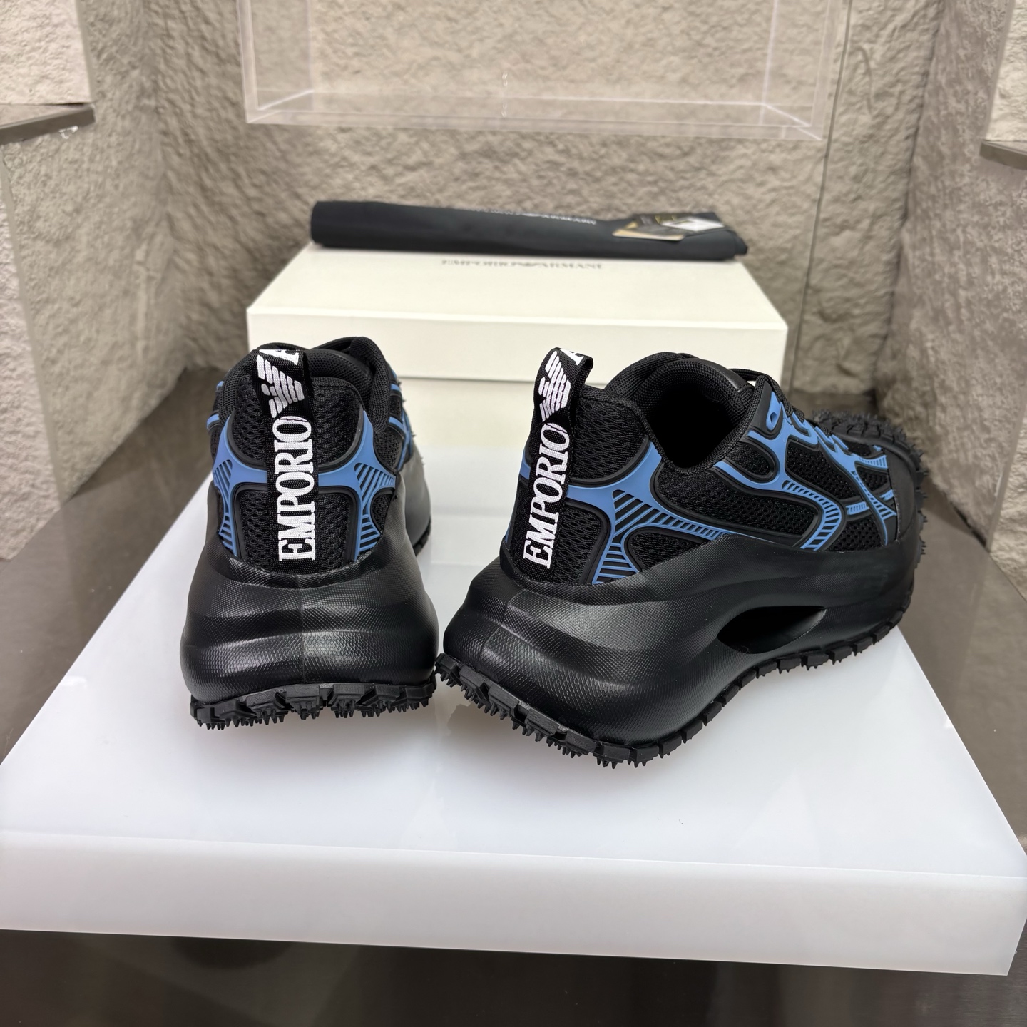 Armani Male Sneakers M
